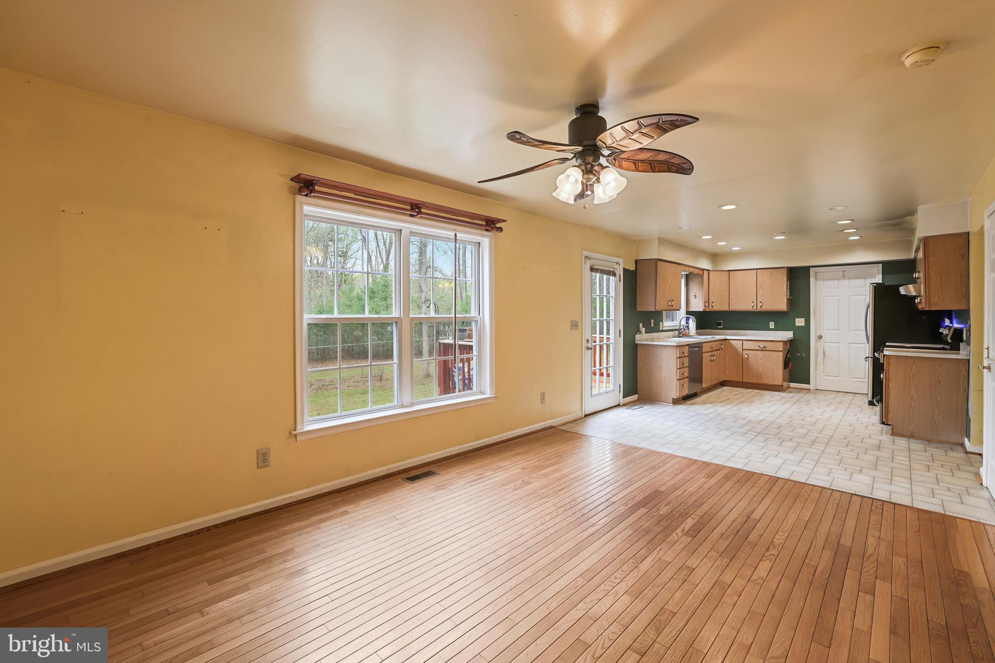 RIVERBEND ESTATES - Residential