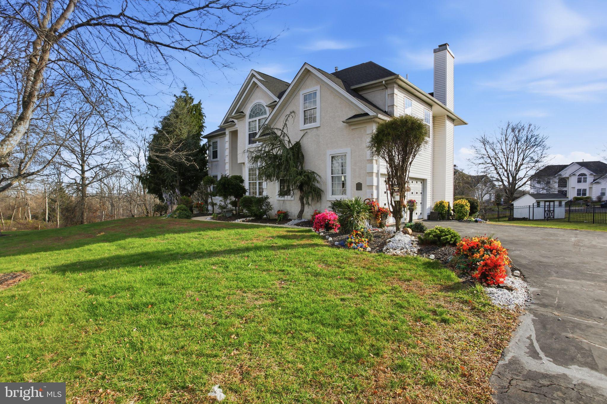 HICKORY RIDGE - Residential