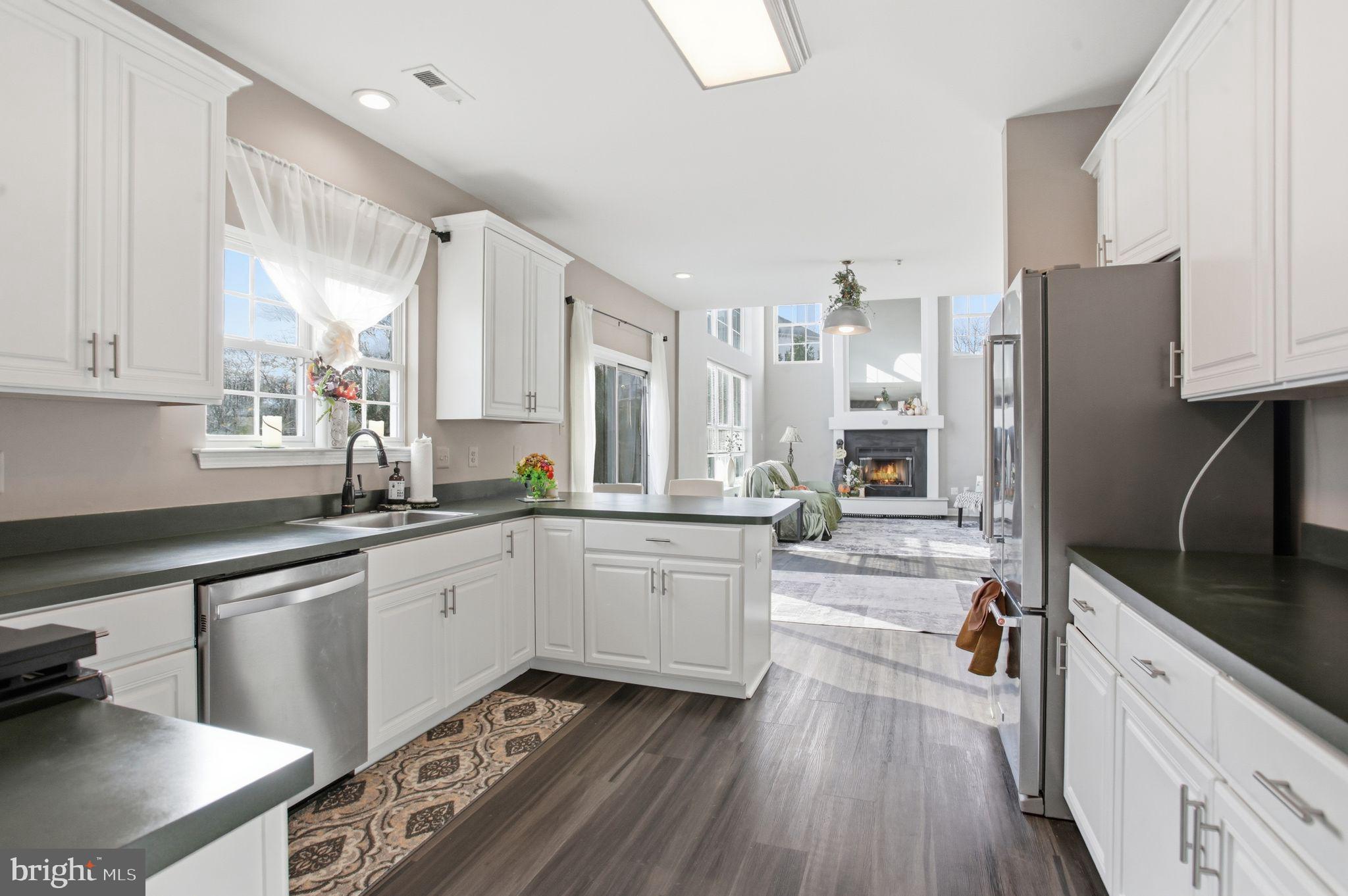 HICKORY RIDGE - Residential