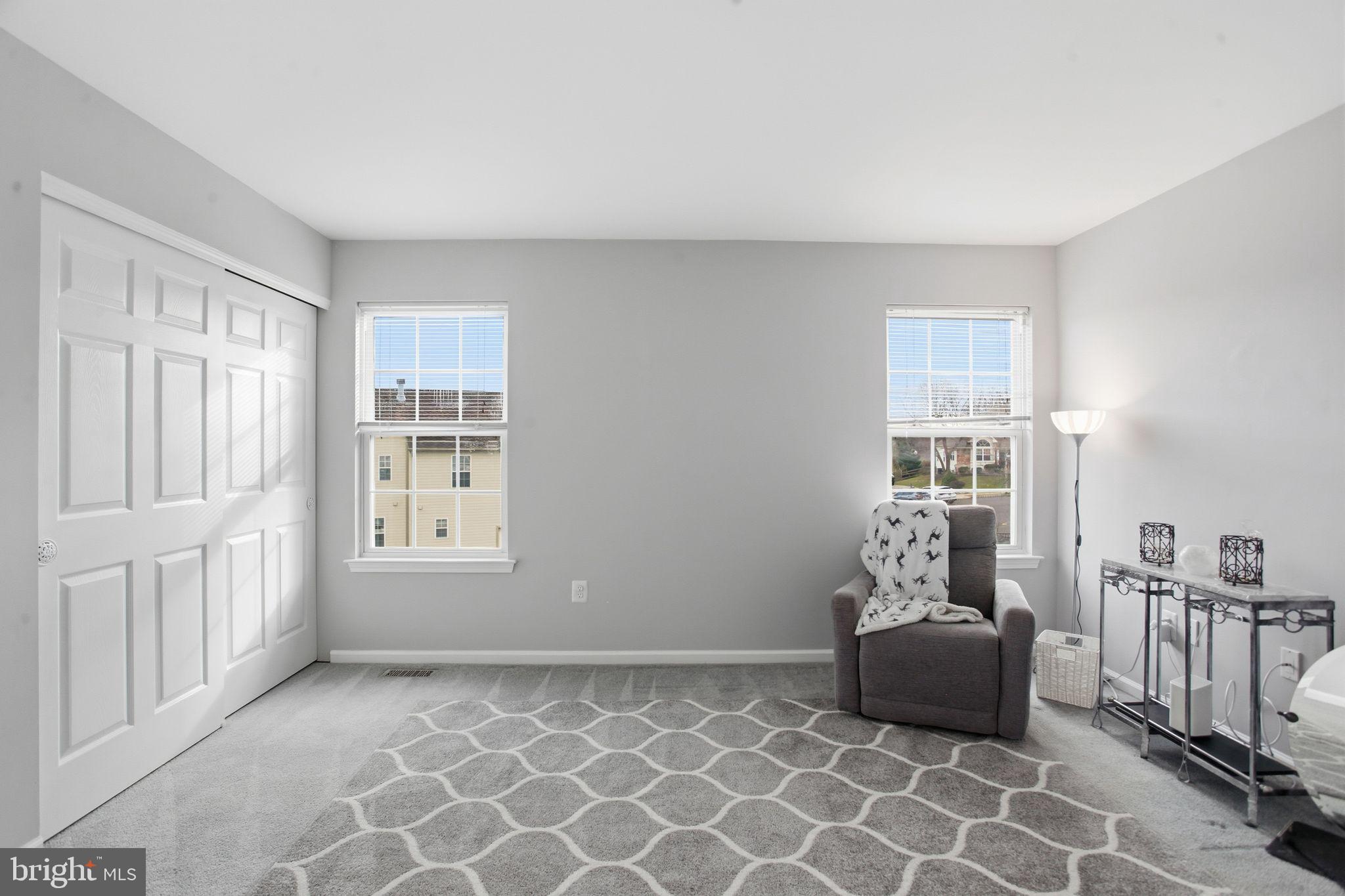 HICKORY RIDGE - Residential