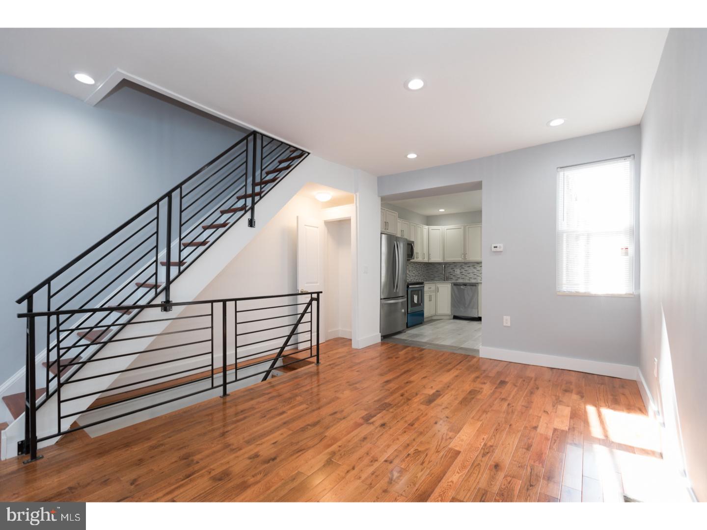PORT RICHMOND - Residential