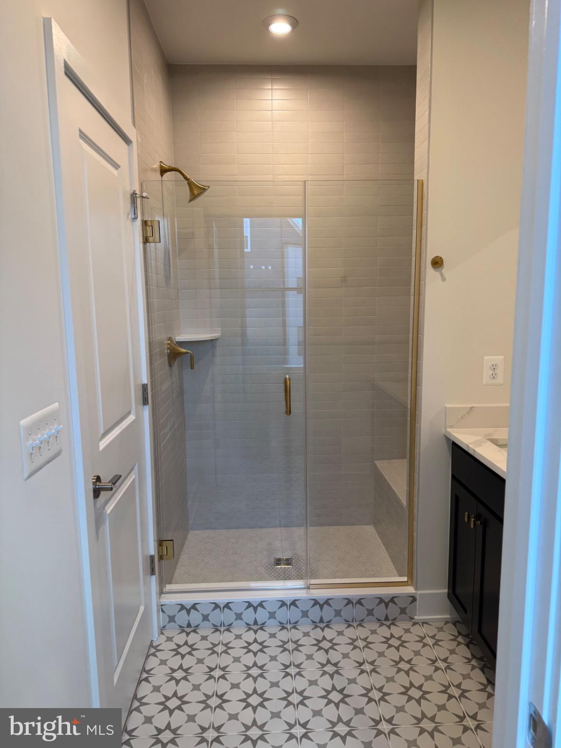 ARPINA VALLEY - Residential Lease