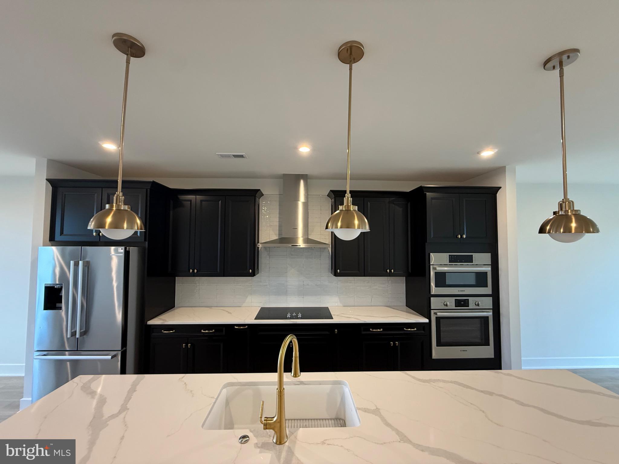 ARPINA VALLEY - Residential Lease