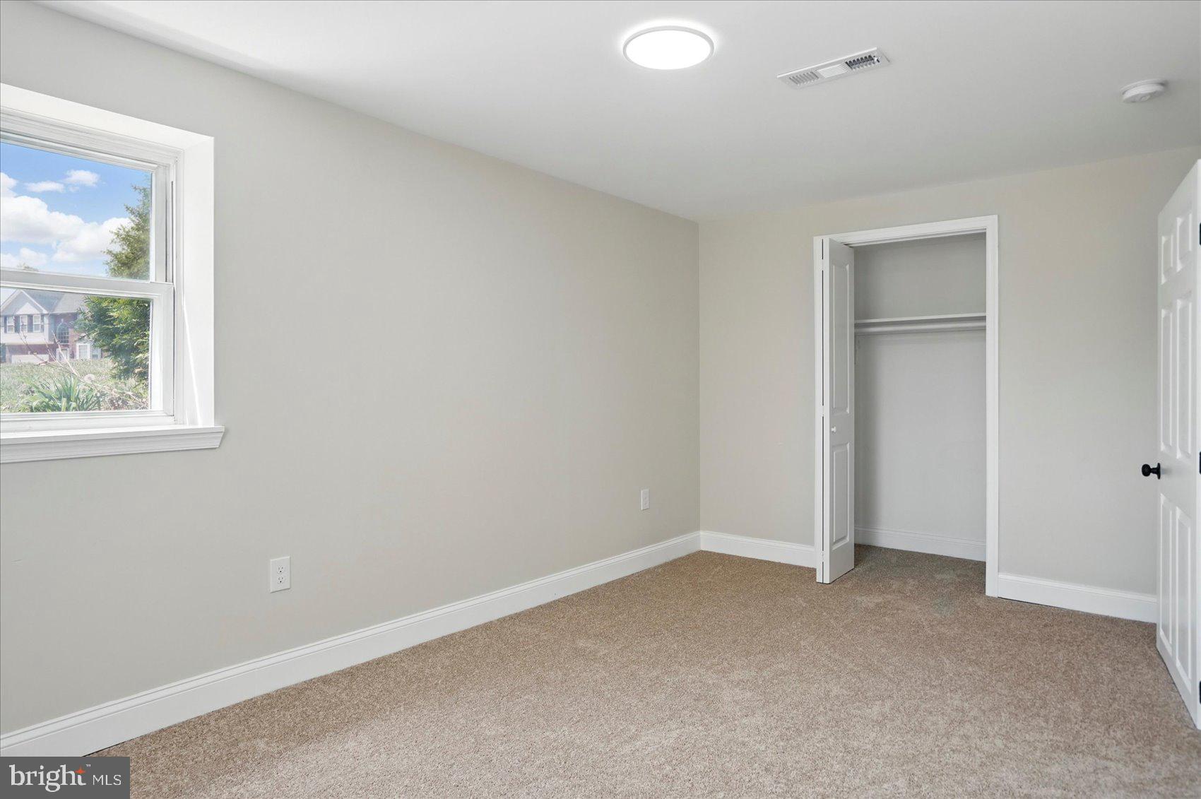 DEERFIELD - Residential