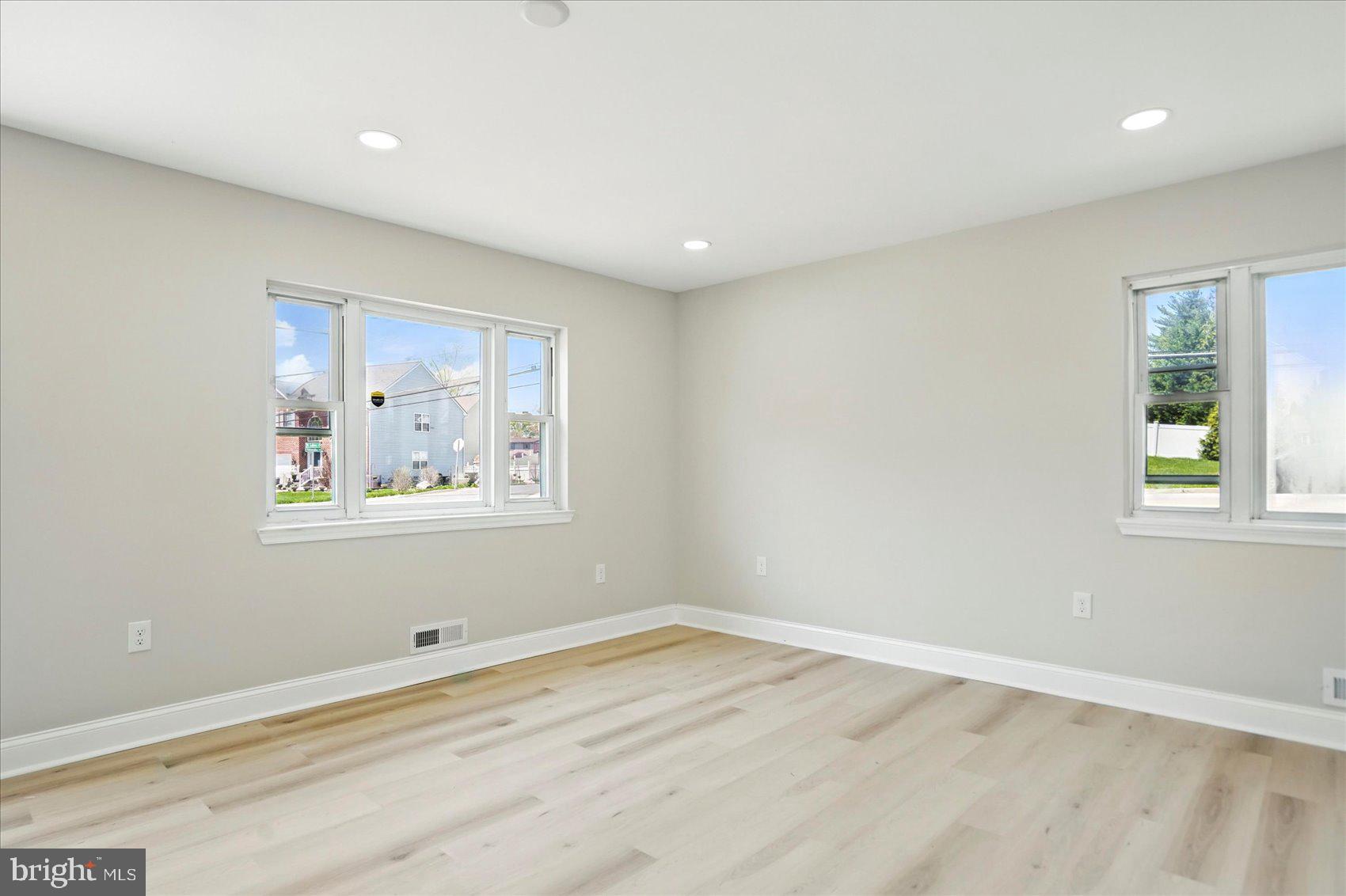 DEERFIELD - Residential