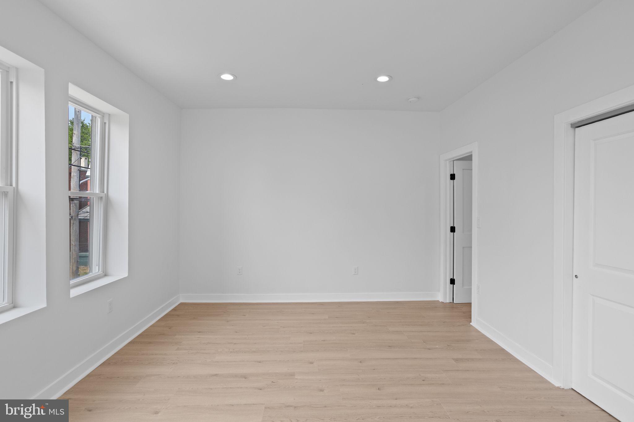 GERMANTOWN - Residential