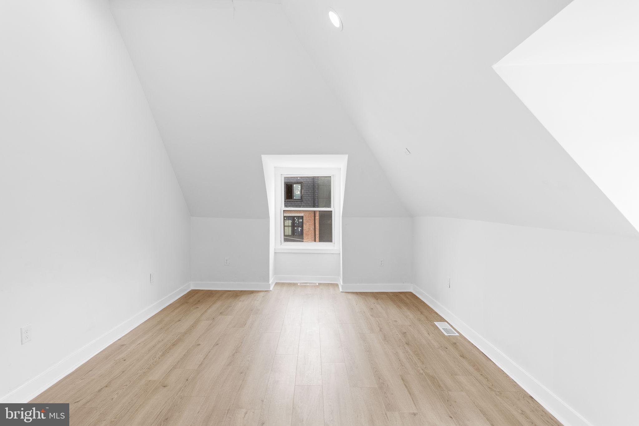 GERMANTOWN - Residential