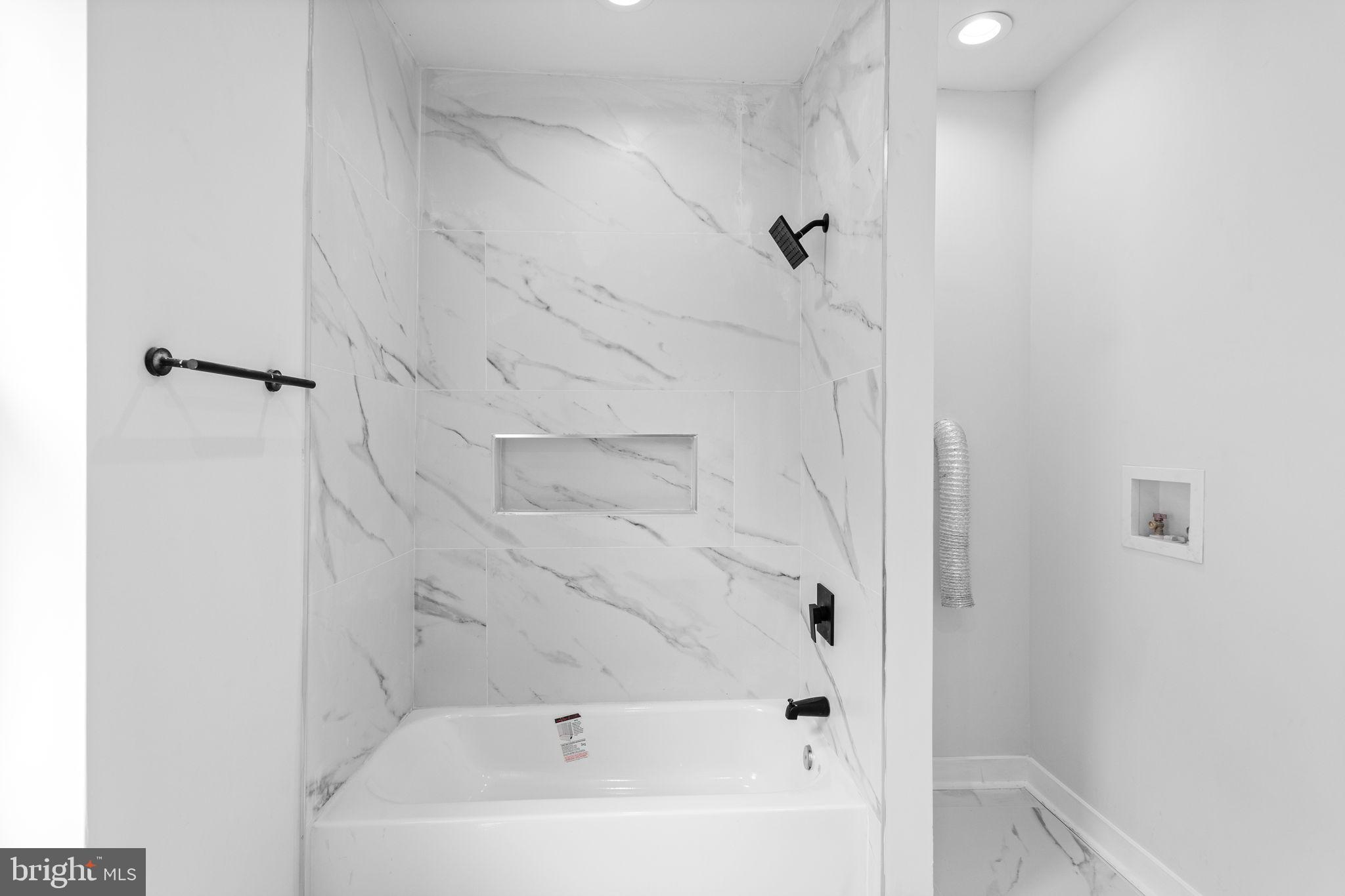 GERMANTOWN - Residential