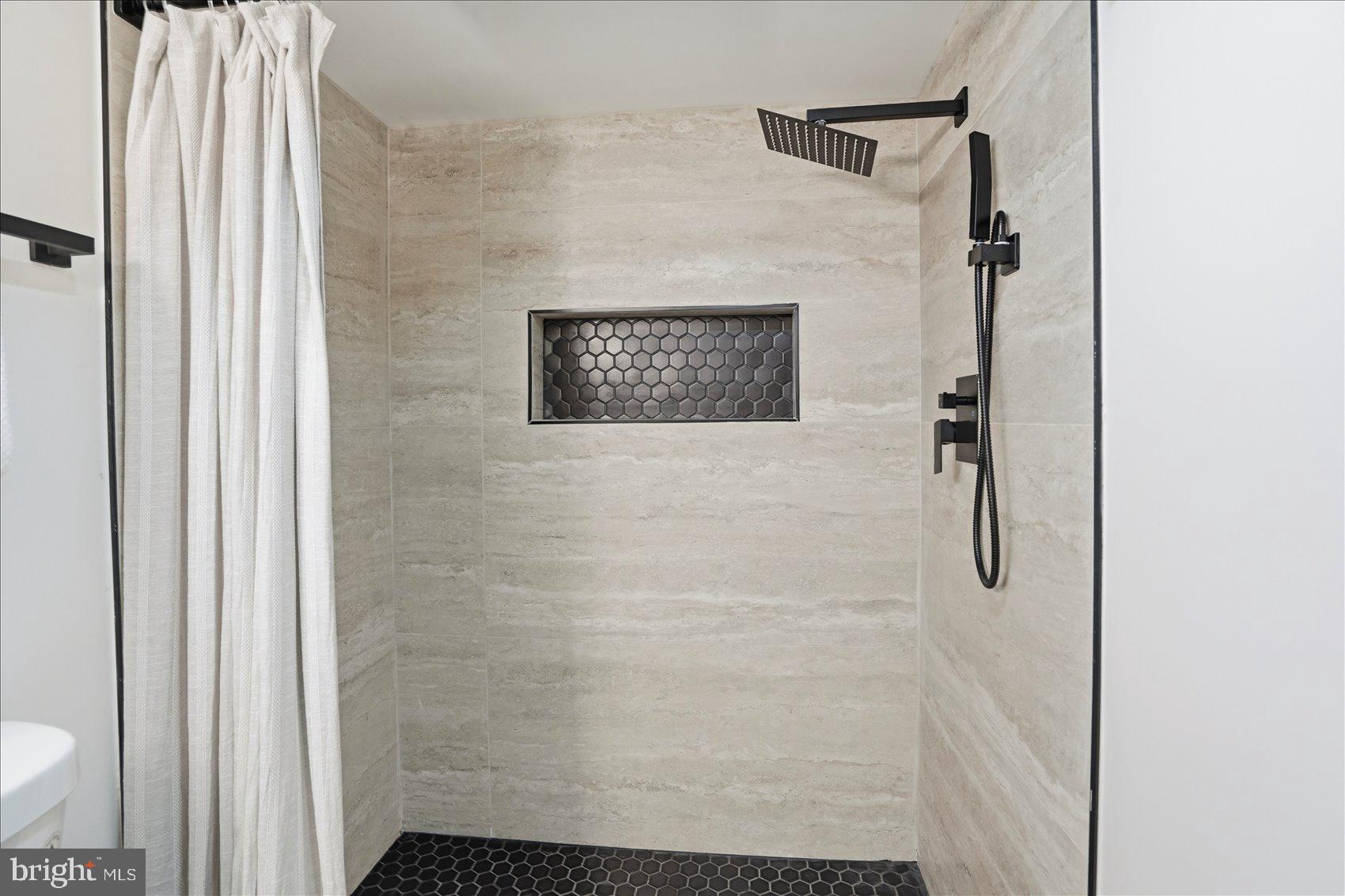 BROOKLYN - Residential