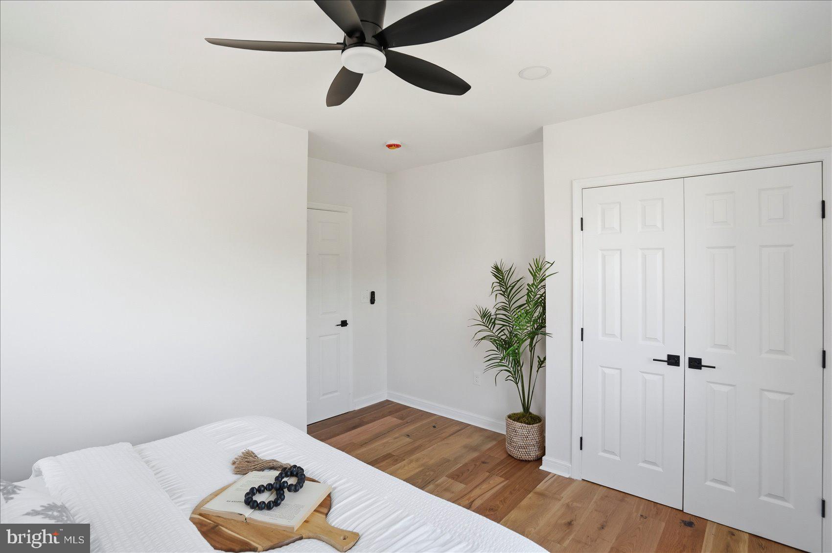 BROOKLYN - Residential