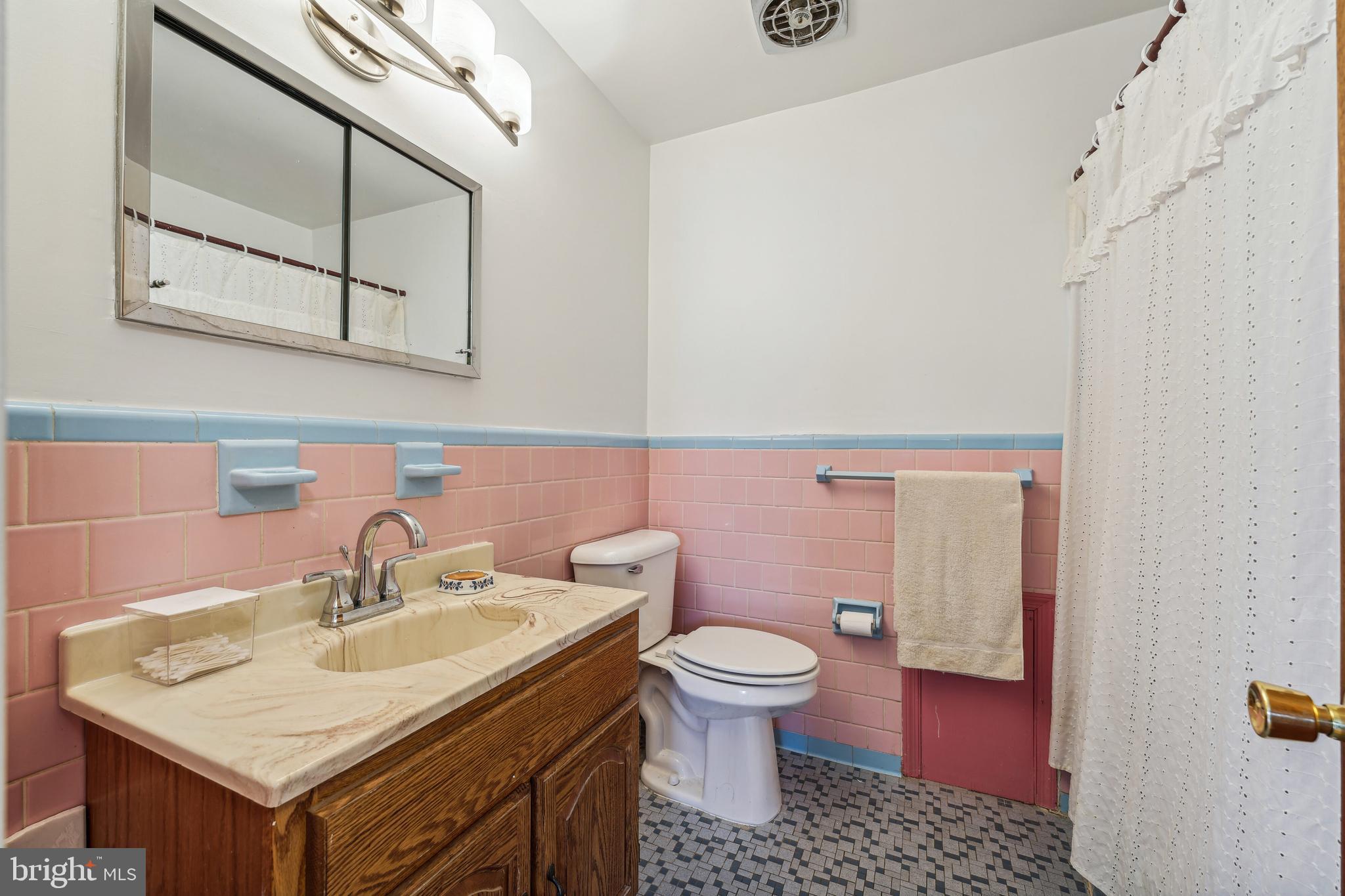 BROADWATER ESTATES - Residential