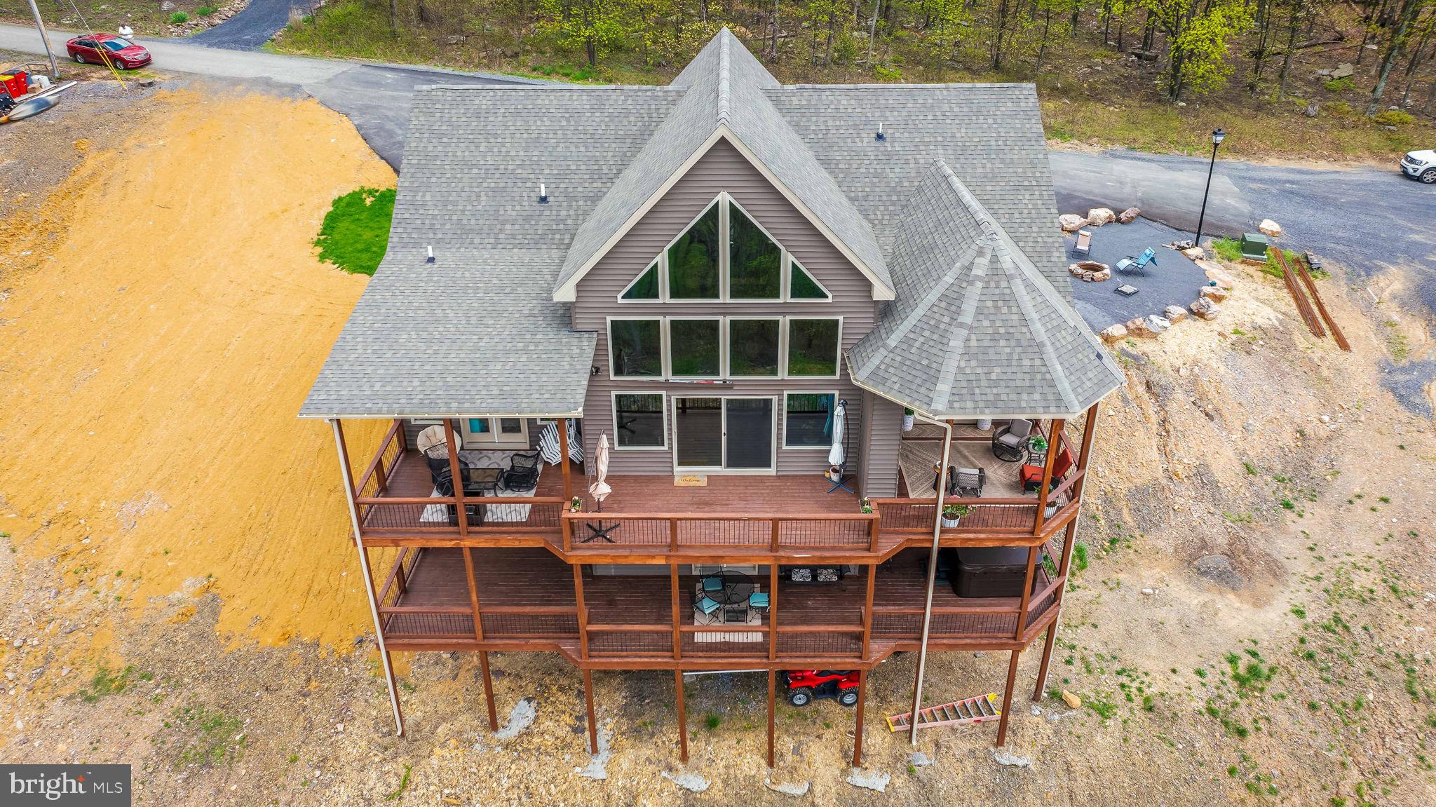 ROUND TOP ESTATES - Residential