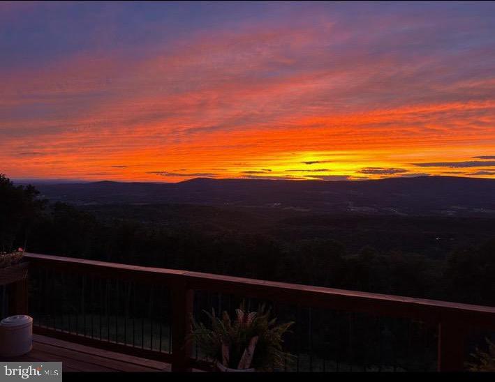 ROUND TOP ESTATES - Residential