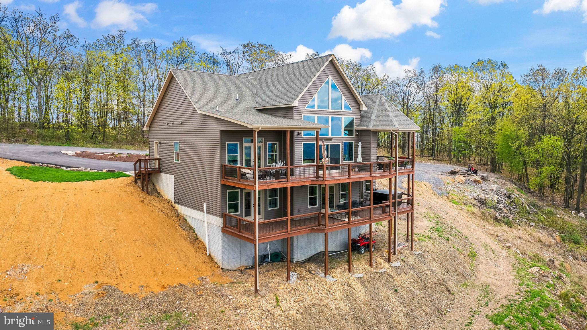 ROUND TOP ESTATES - Residential