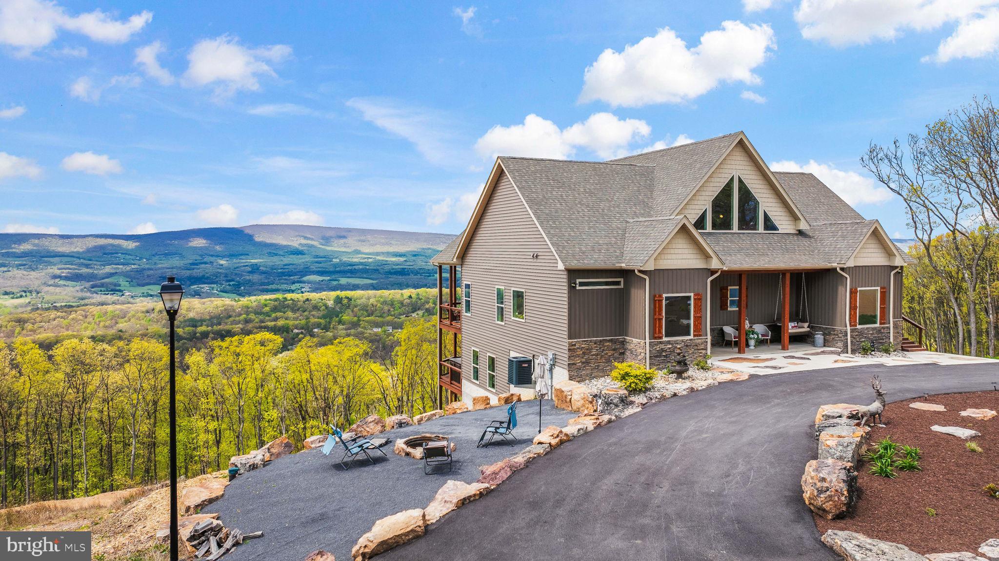 ROUND TOP ESTATES - Residential