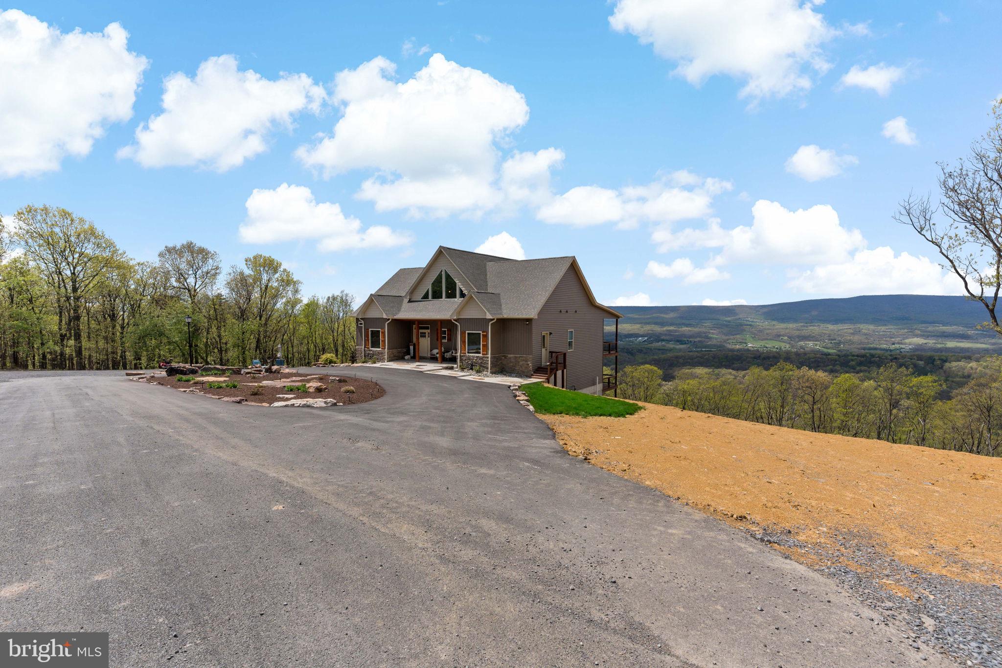 ROUND TOP ESTATES - Residential