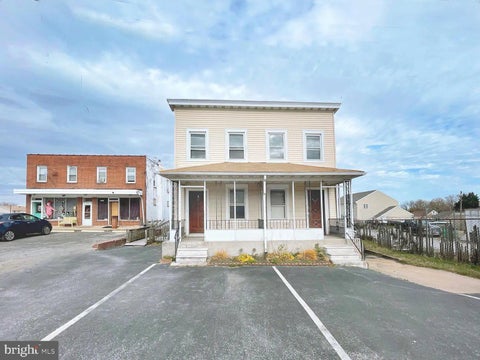 Multifamily For Sale - 7213 North Point Road<br/> Baltimore County, SPARROWS POINT, MD 21219
