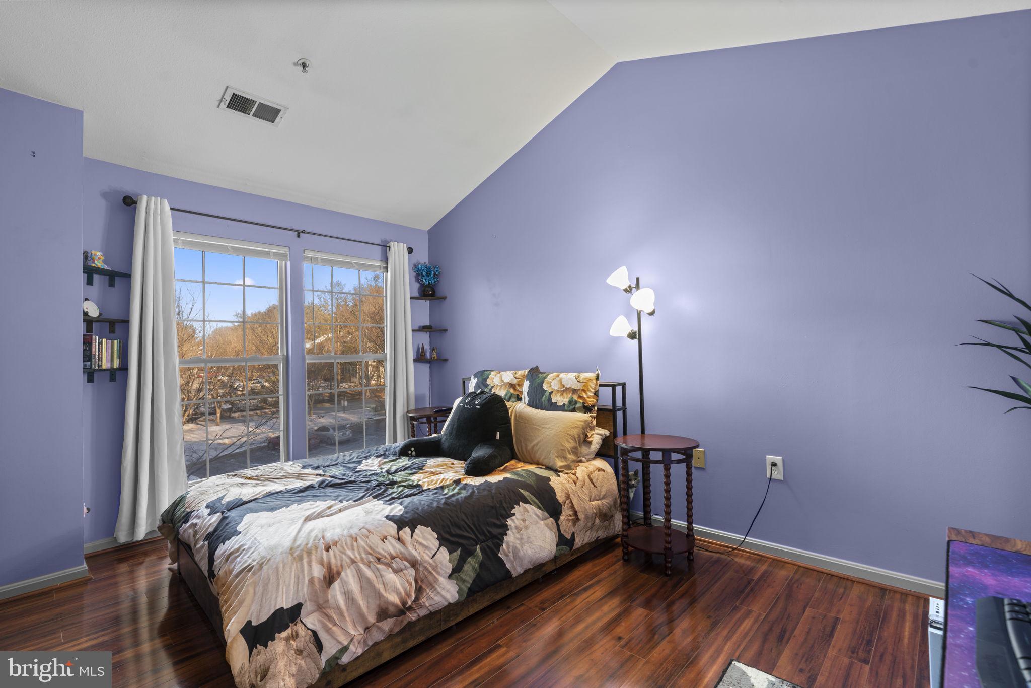 SILVERBROOK WOOD - Residential