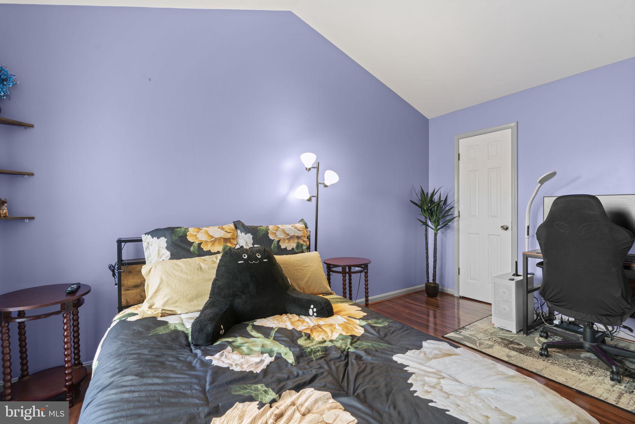 SILVERBROOK WOOD - Residential