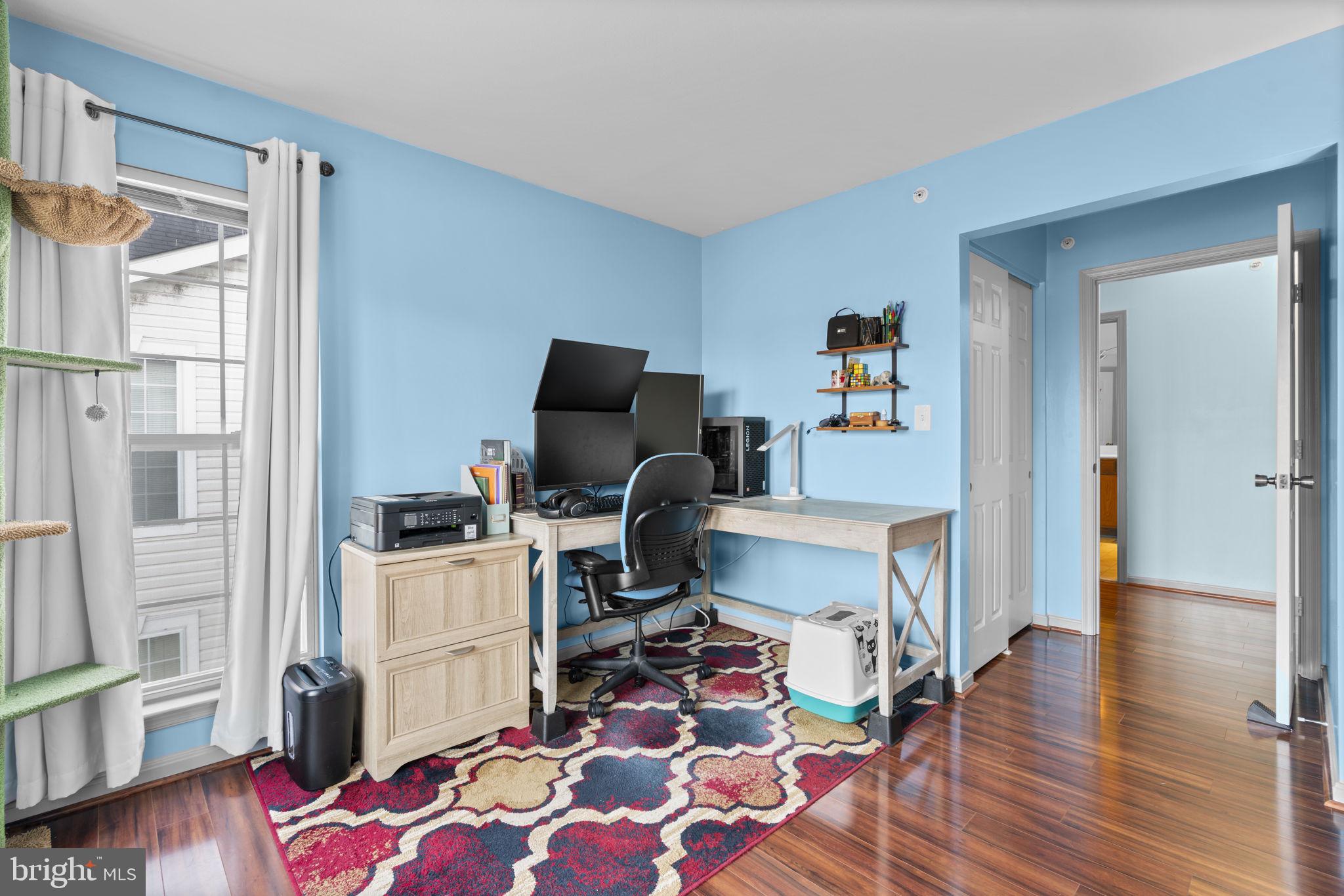 SILVERBROOK WOOD - Residential