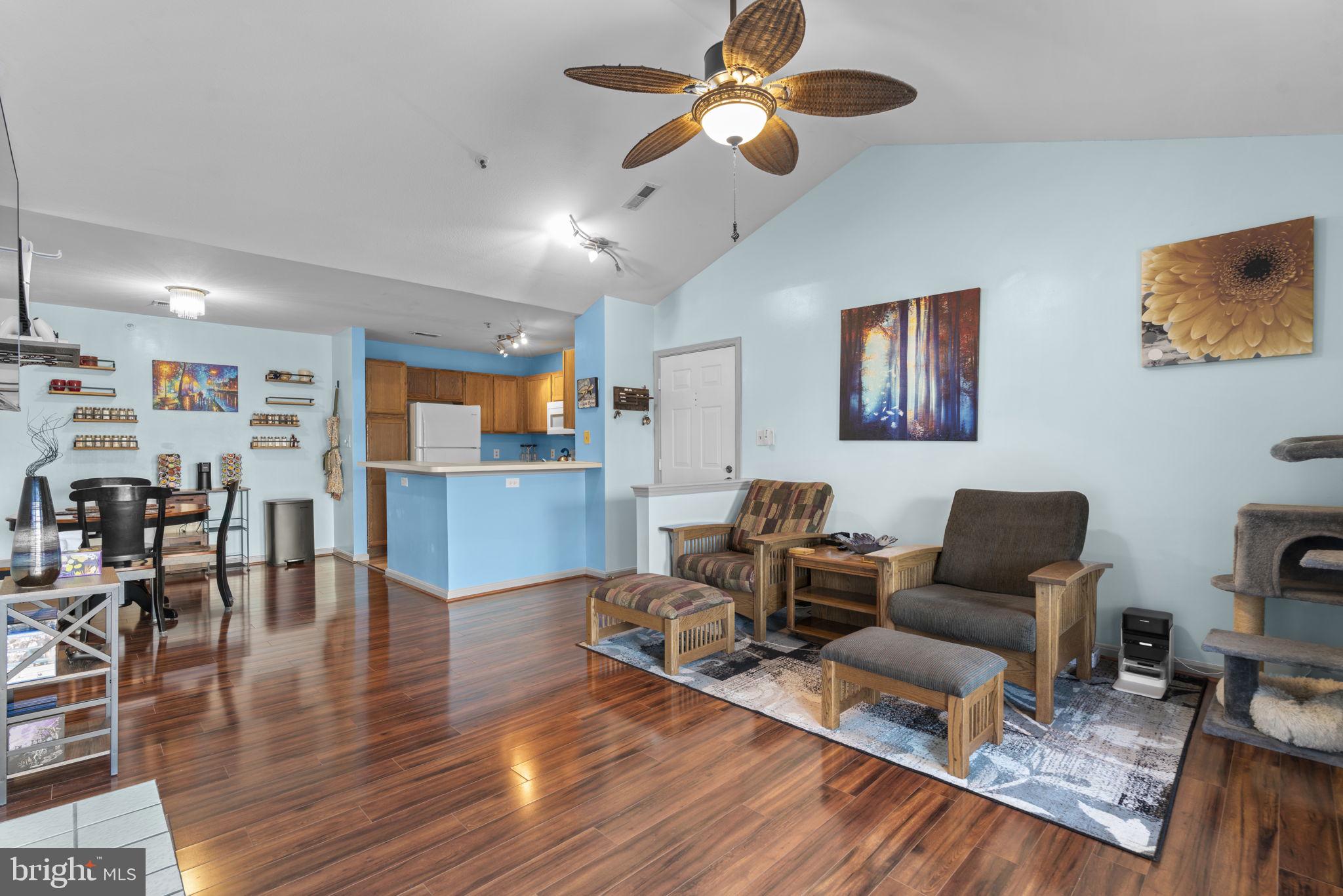 SILVERBROOK WOOD - Residential