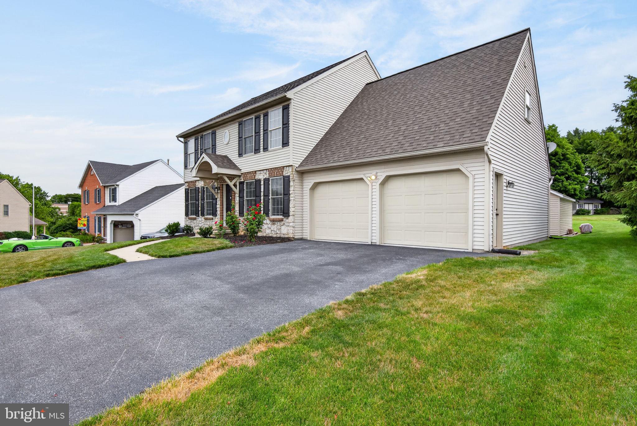 7 MARQUIS COURT