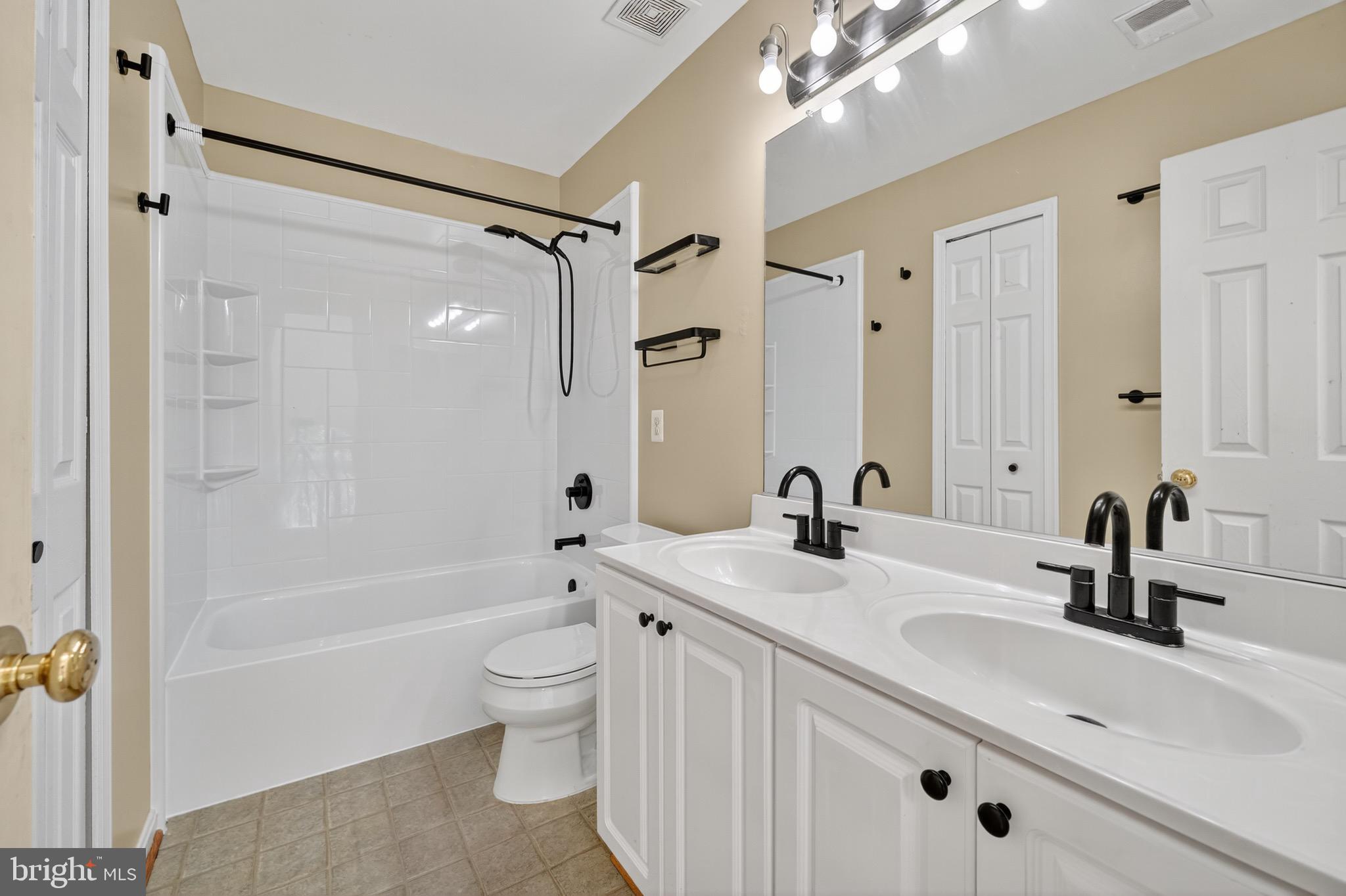 PERRYWOOD - Residential