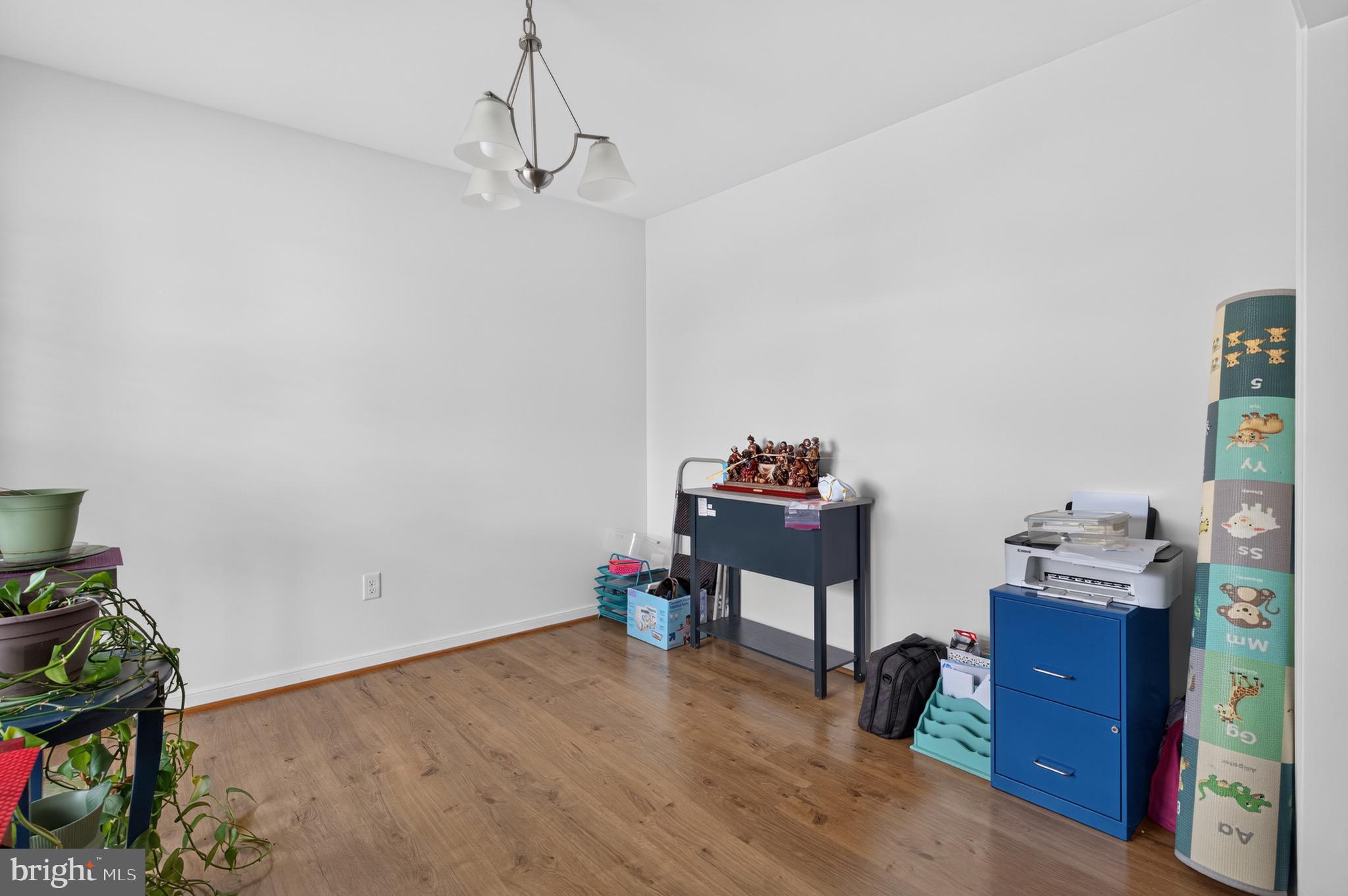 311 CARDINAL ROAD