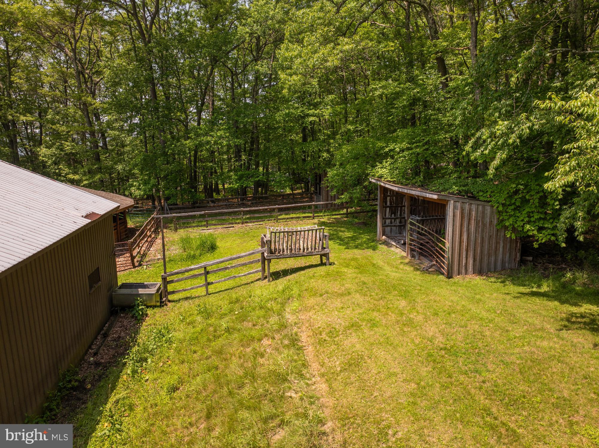 SANG RUN RD - Residential