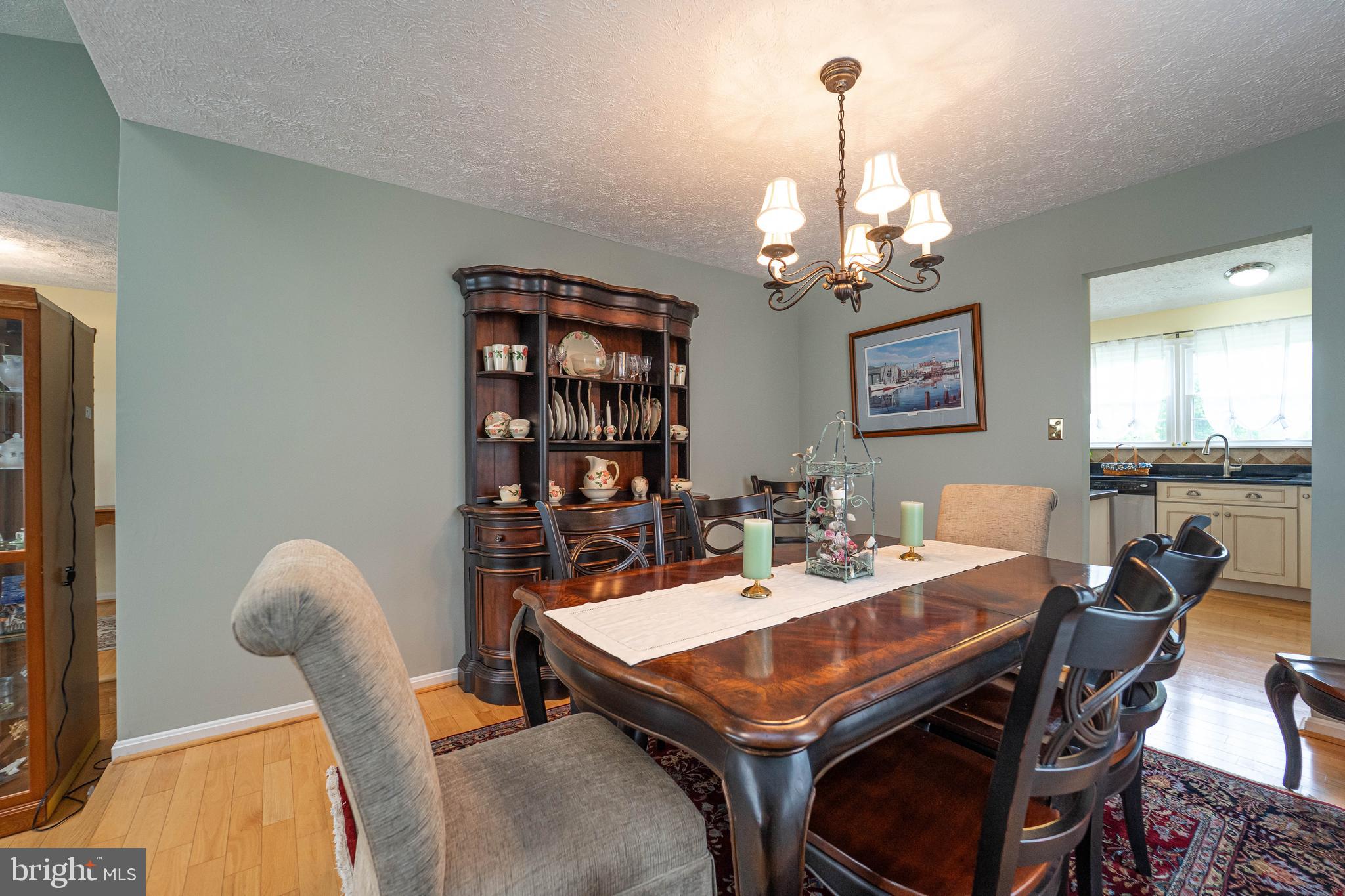 FOREST LAKES - Residential