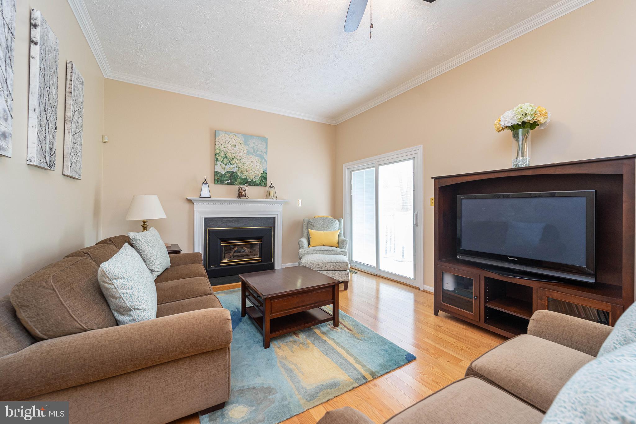 FOREST LAKES - Residential