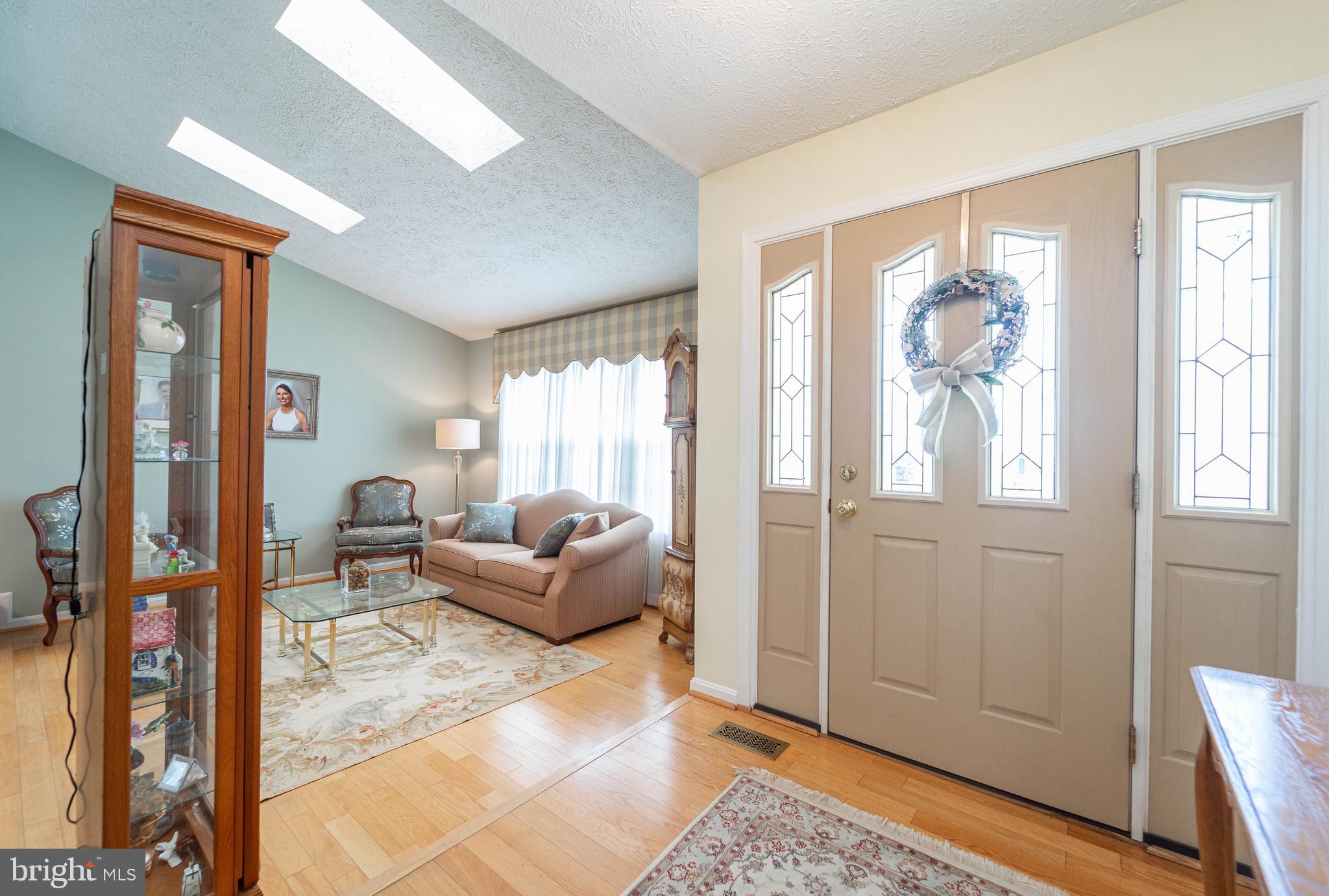 FOREST LAKES - Residential