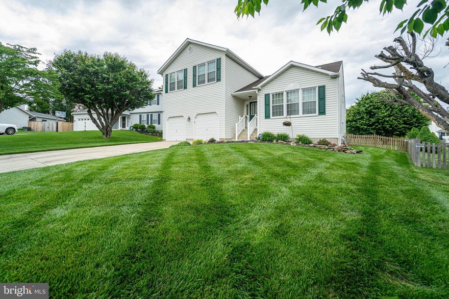 Welcome to 821 Blake Drive, a beautifully maintained home that perfectly combines comfort, style, and pride of ownership. From the moment you enter, natural light pours through the skylights in the living room, highlighting the home’s warm and inviting atmosphere. The bright, open layout flows seamlessly from the spacious kitchen to the dining and family areas, creating the ideal space for both everyday living and entertaining. Upstairs, the large primary bedroom offers vaulted ceilings and a serene retreat to unwind after a long day. The fully finished lower level features an impressive gathering area with a custom bar, perfect for hosting friends and family for the big game. Step outside to a large, level fenced backyard offering plenty of space for play, gardening, or relaxing outdoors. Just minutes from local shops, restaurants, and excellent schools, this home captures the warmth of community living with the comfort and style you’ve been searching for. Every detail has been lovingly cared for, offering a welcoming space that is truly move-in ready and waiting for you to make it your own.