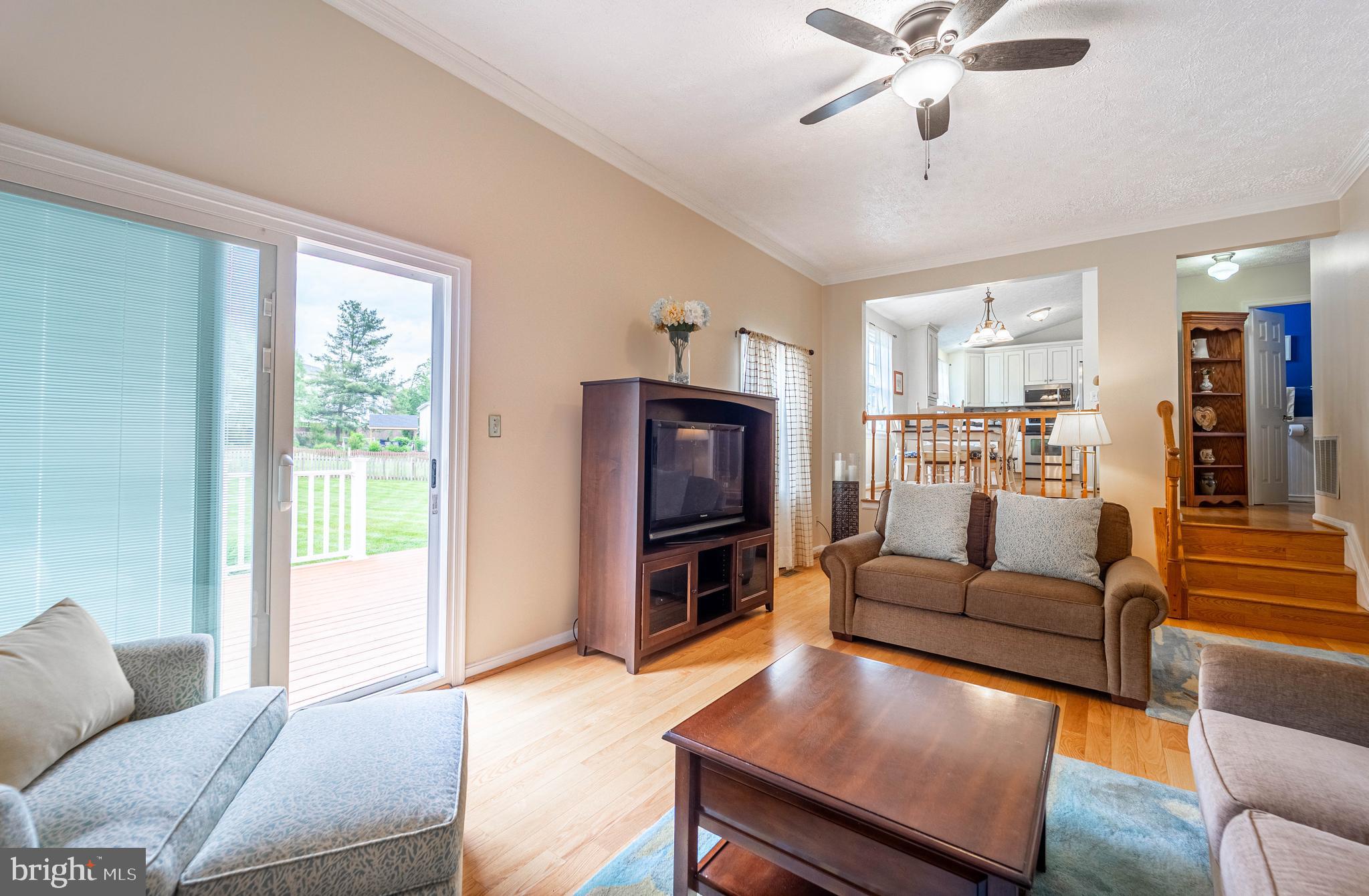 FOREST LAKES - Residential