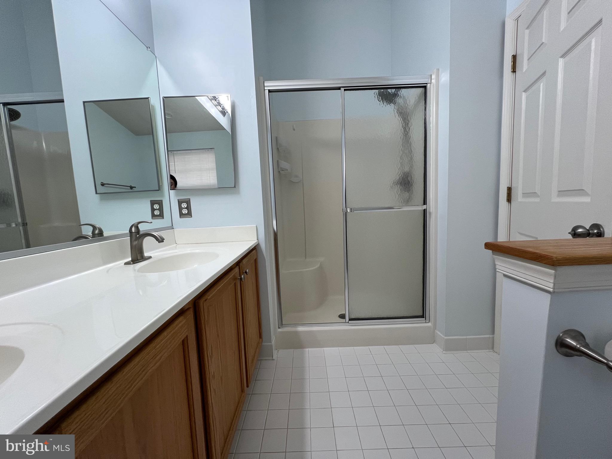 PINEY ORCHARD - Residential Lease