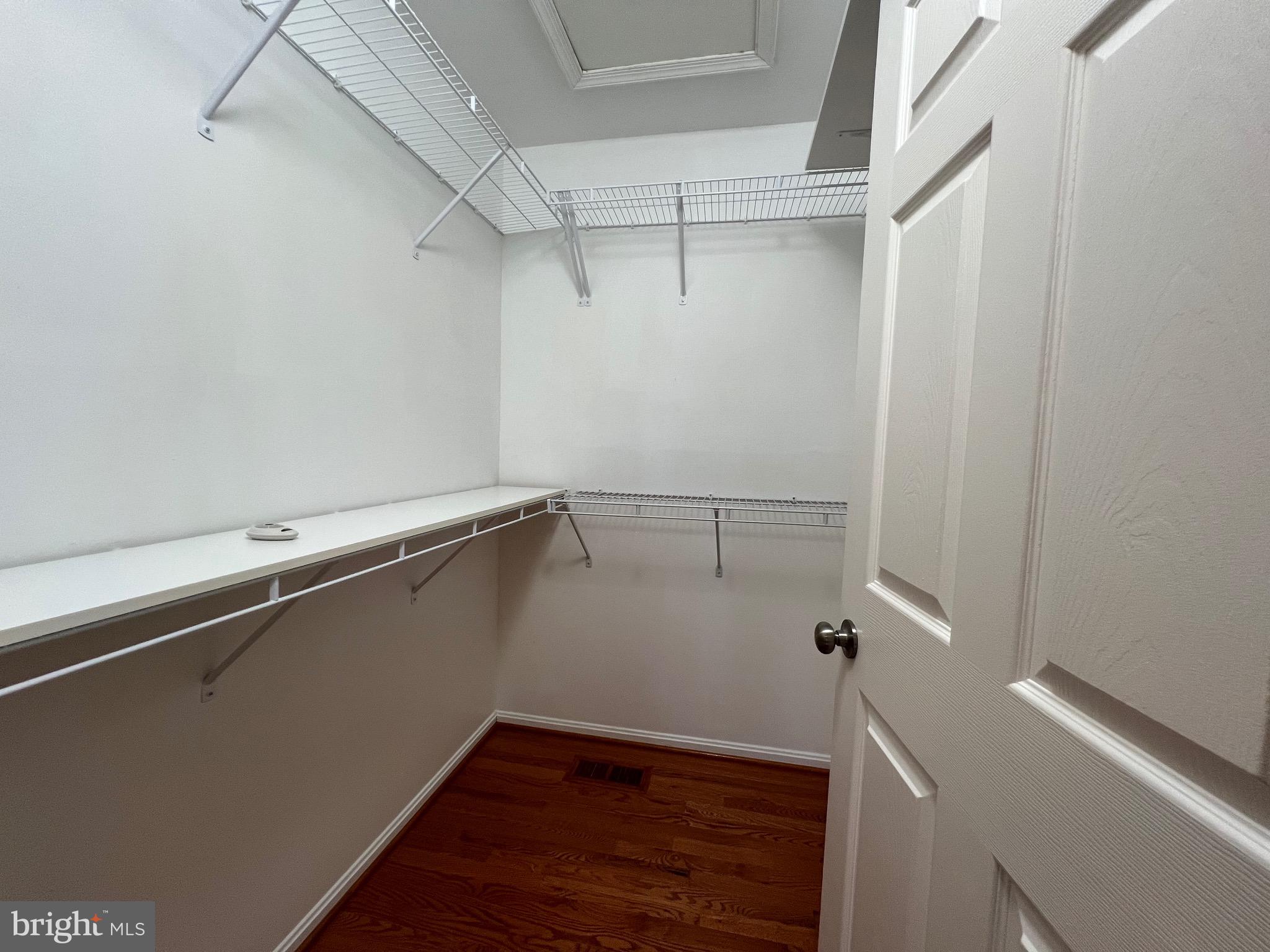 PINEY ORCHARD - Residential Lease