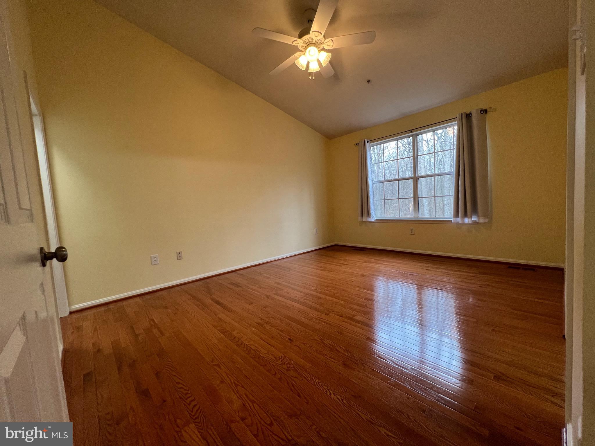 PINEY ORCHARD - Residential Lease