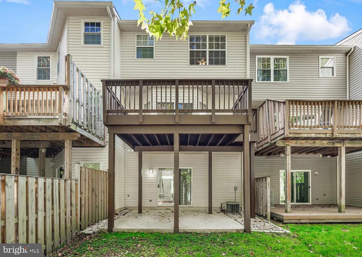 PINEY ORCHARD - Residential Lease