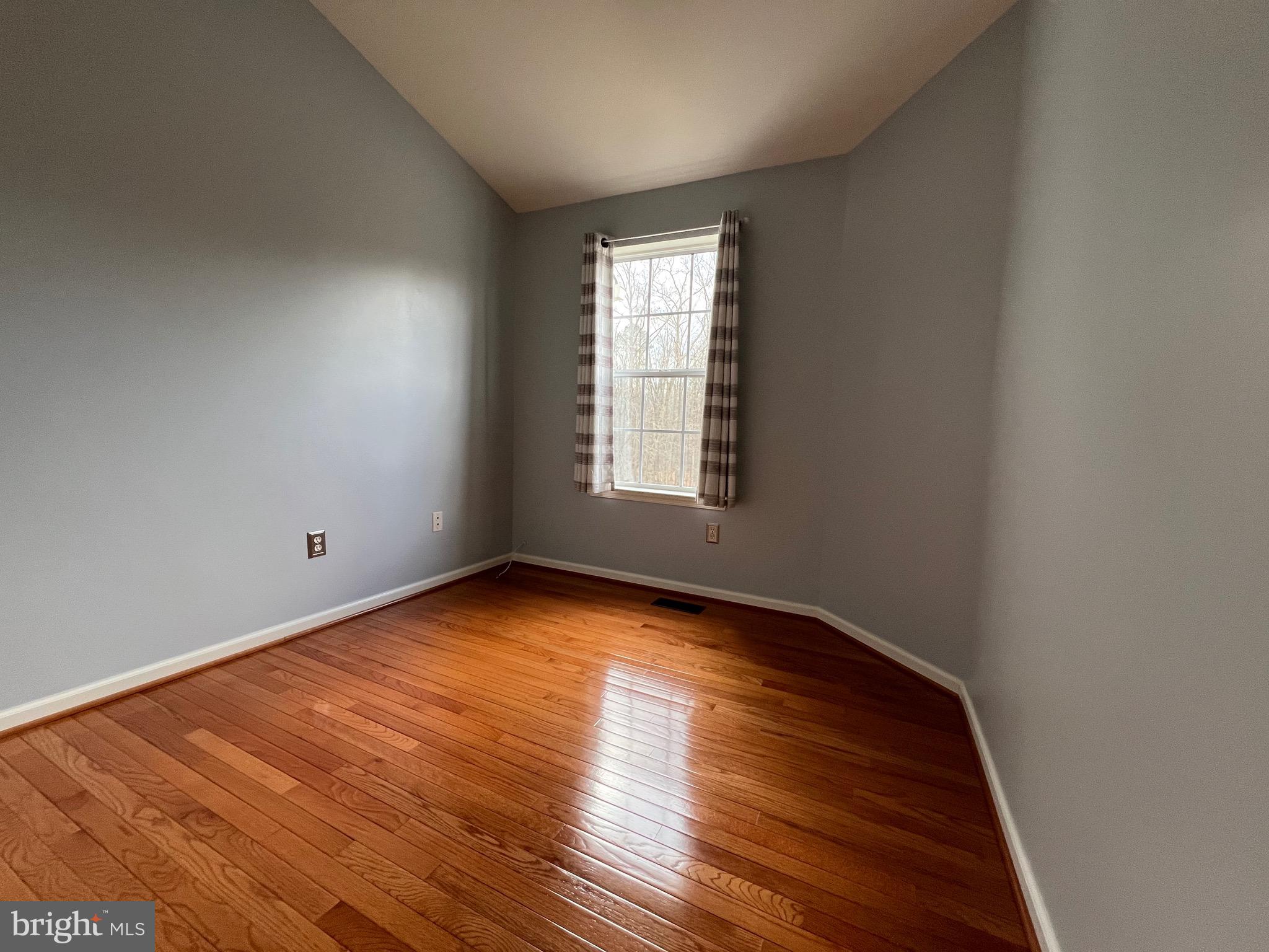 PINEY ORCHARD - Residential Lease