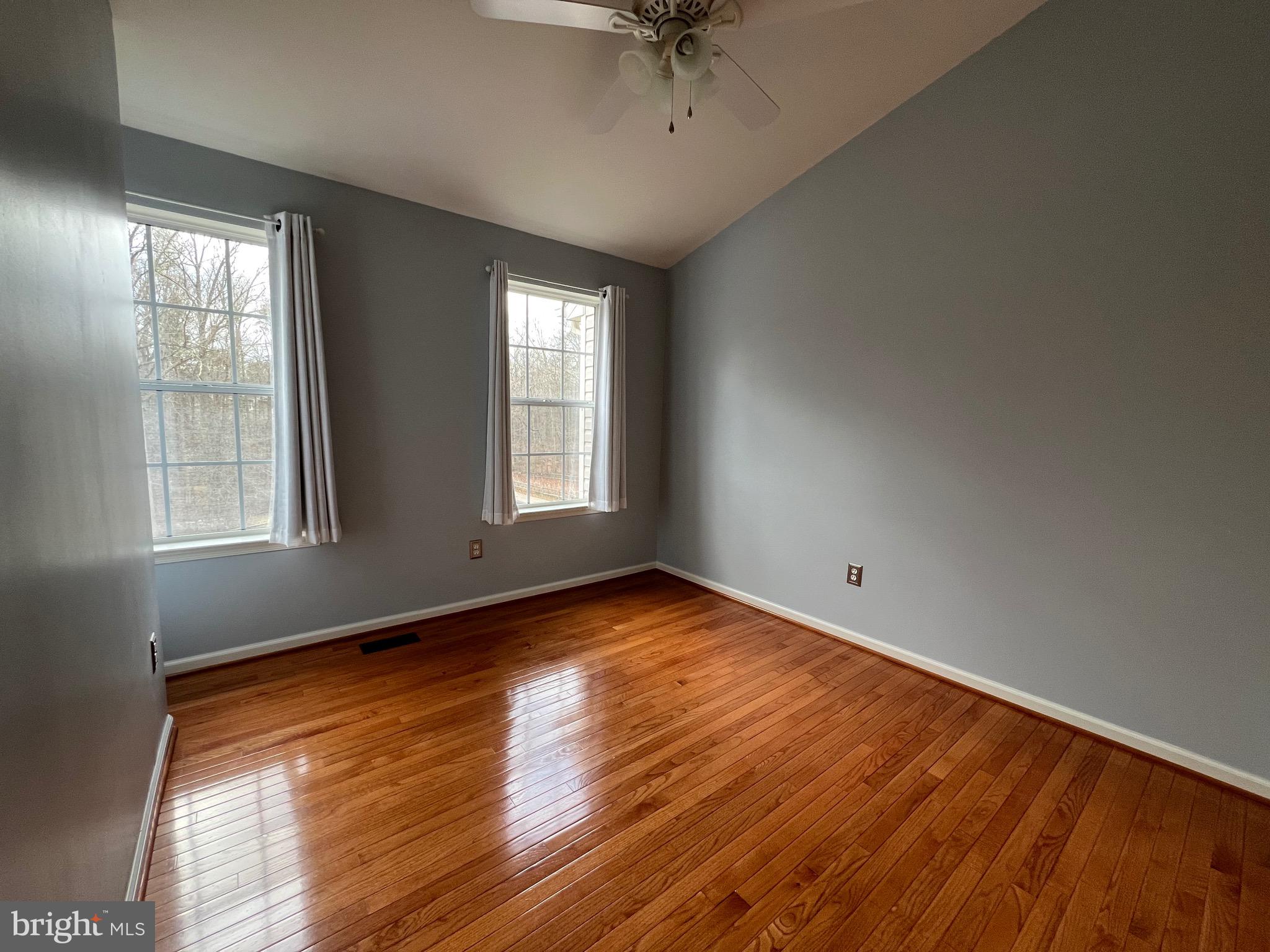 PINEY ORCHARD - Residential Lease