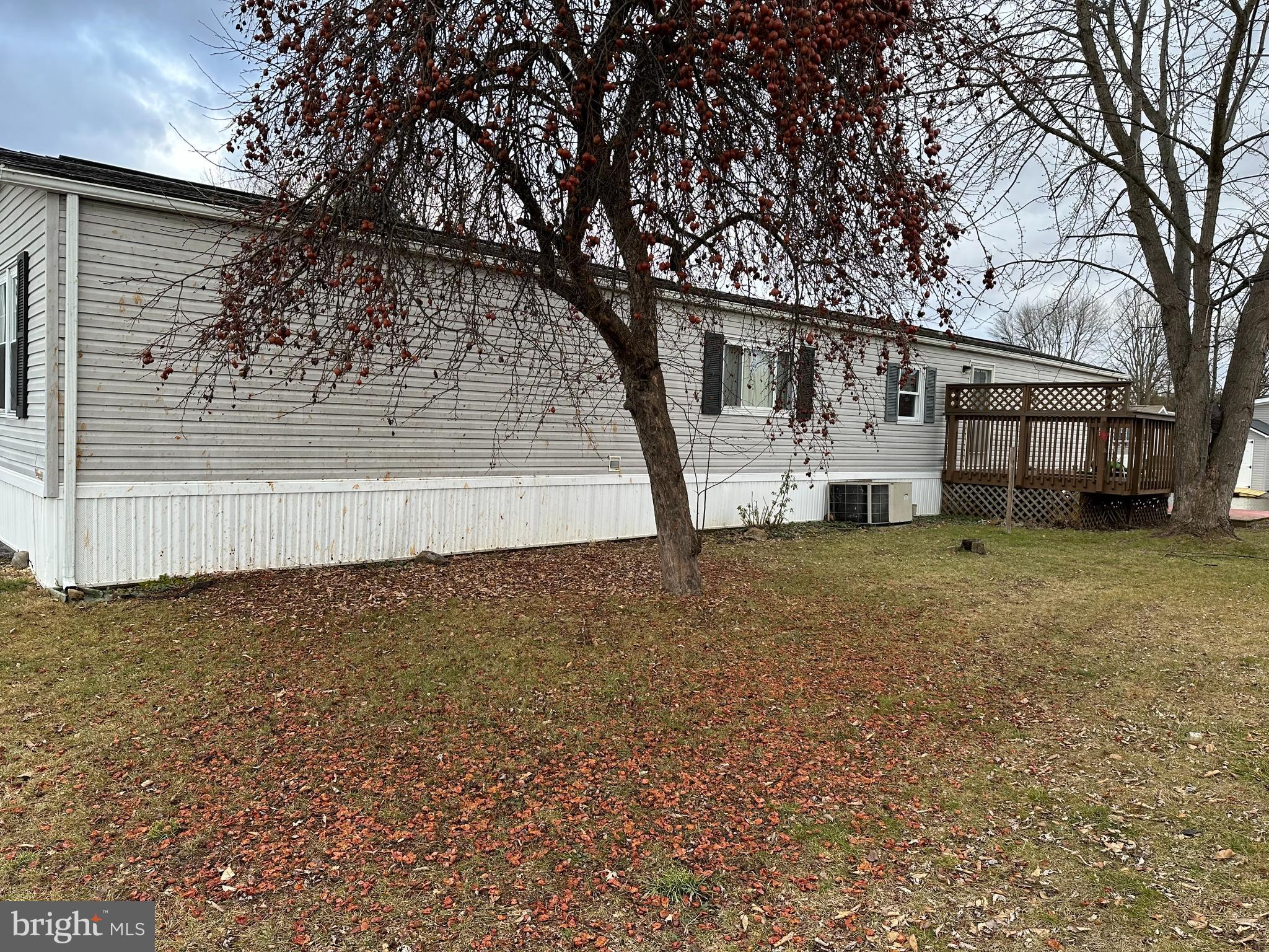 COLONIAL ESTATES - Residential