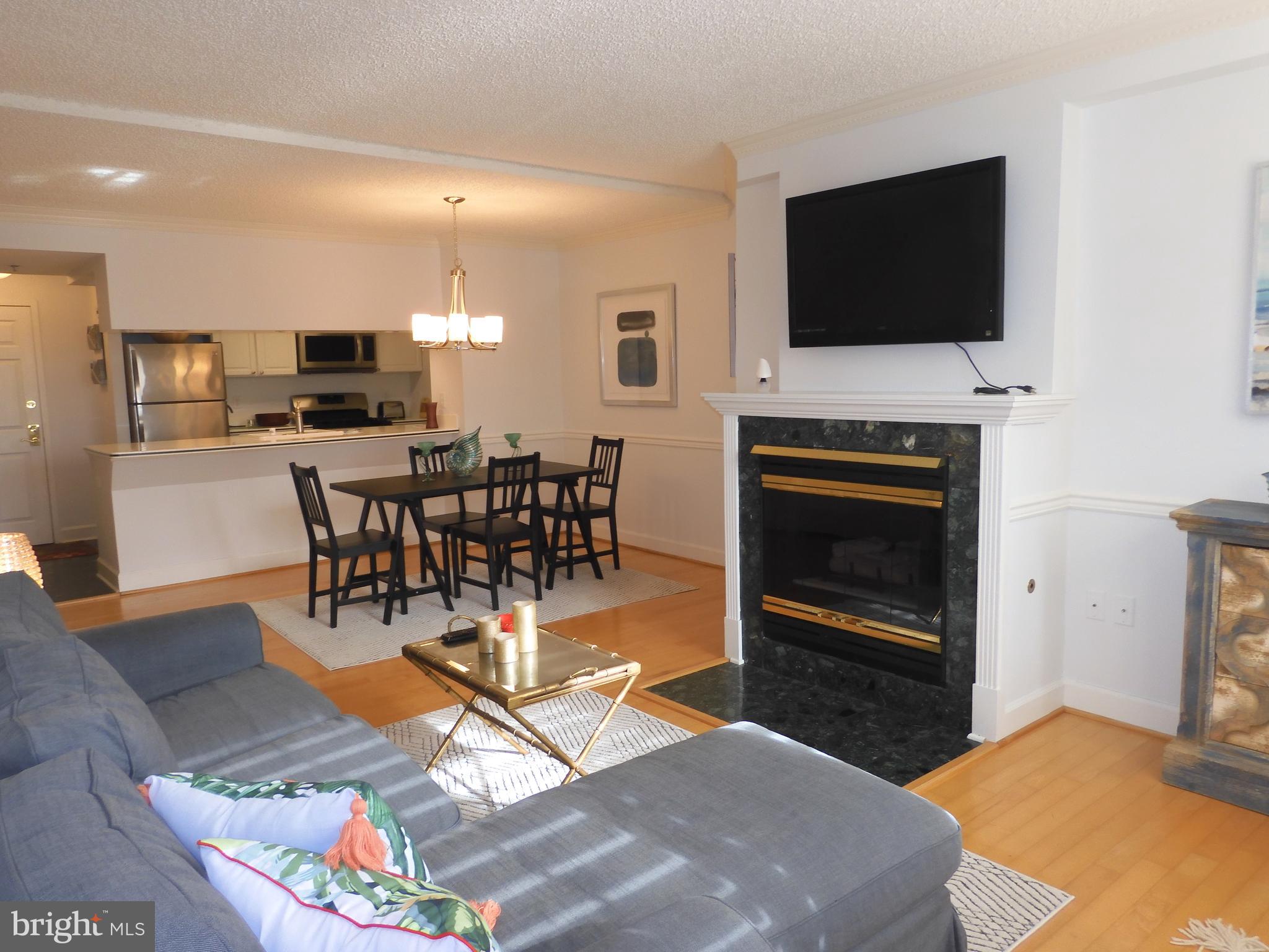 THE WILLIAMSBURG - Residential Lease