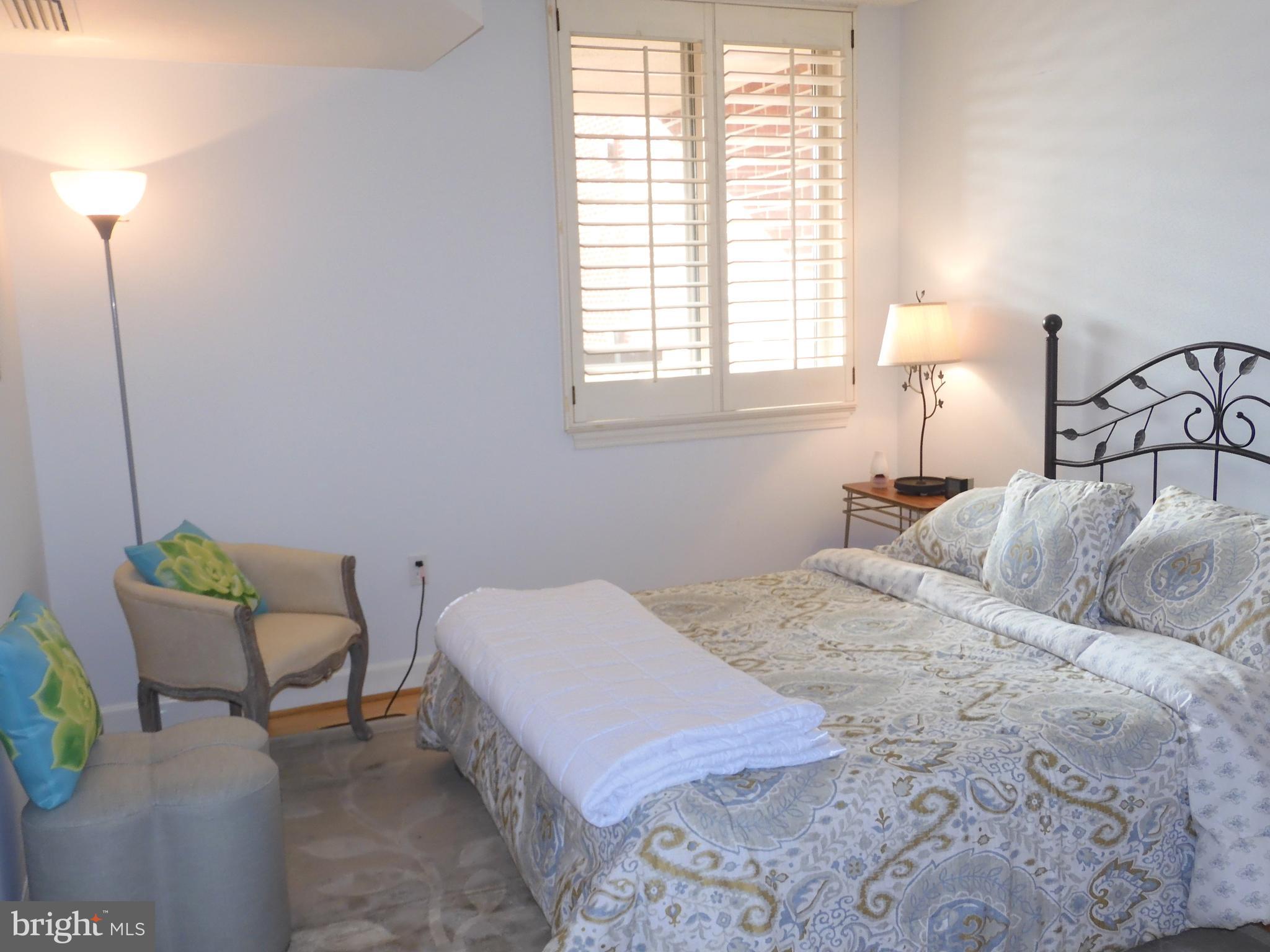 THE WILLIAMSBURG - Residential Lease