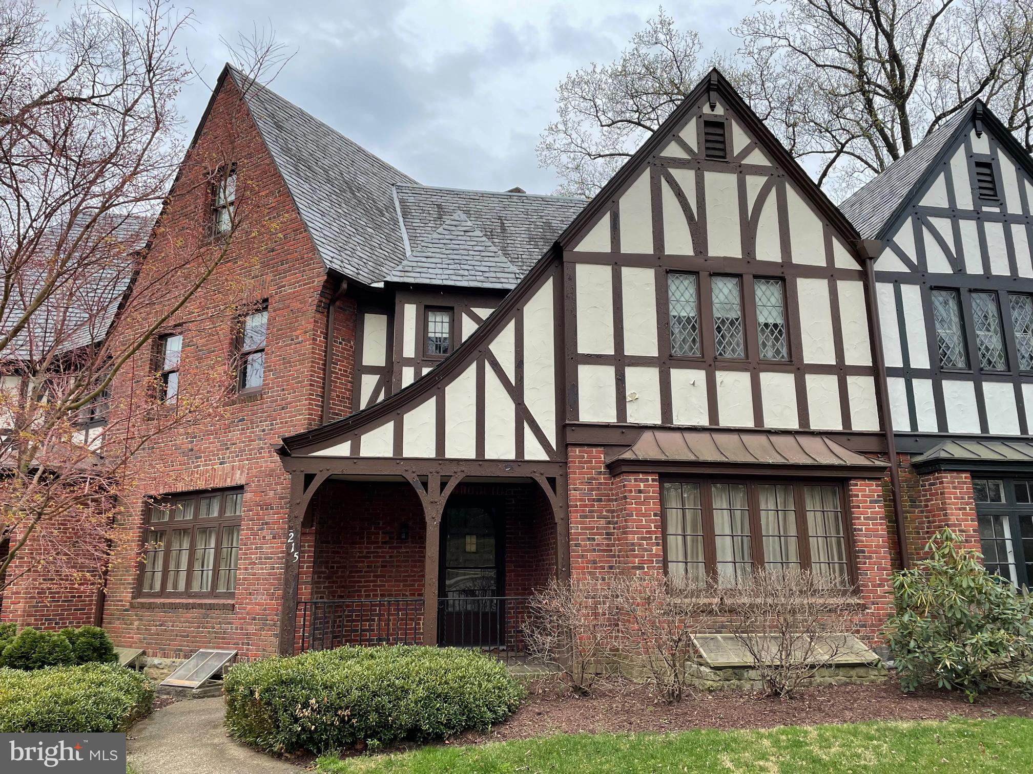 INVESTOR ALERT!!
Large (2300 sq. ft) 5 br, 3 ba townhouse in Tuscany Neighborhood (by Calvert school) in need of renovation.
It has all the original molding, doors and accessories from 1929. 3 stories with basement attached garage.
This could be as grand a house as it was when first built. It's in good shape (structurally), just needs updating.
Being sold "as-is".