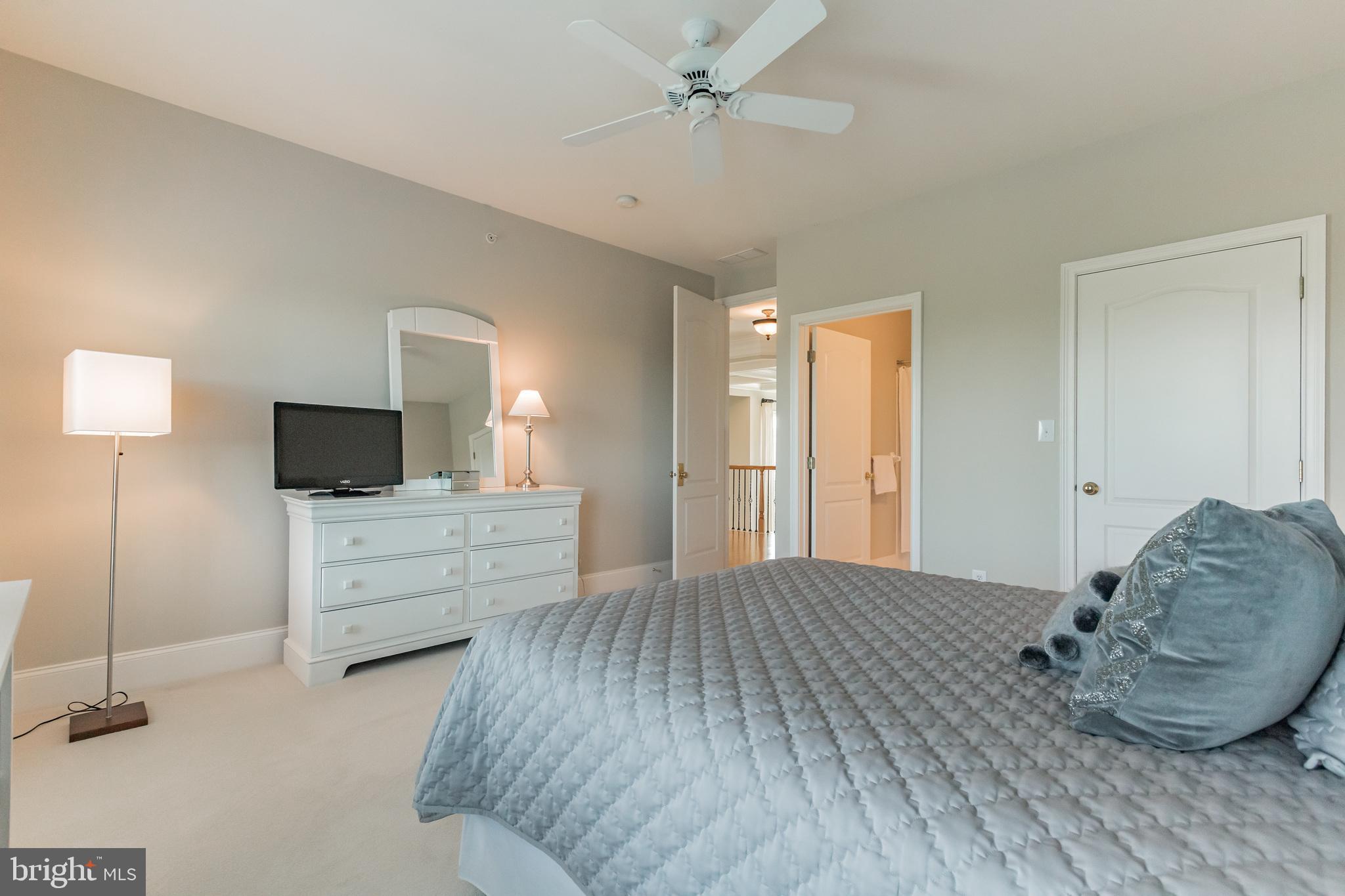 CHAPMANS CORNER - Residential