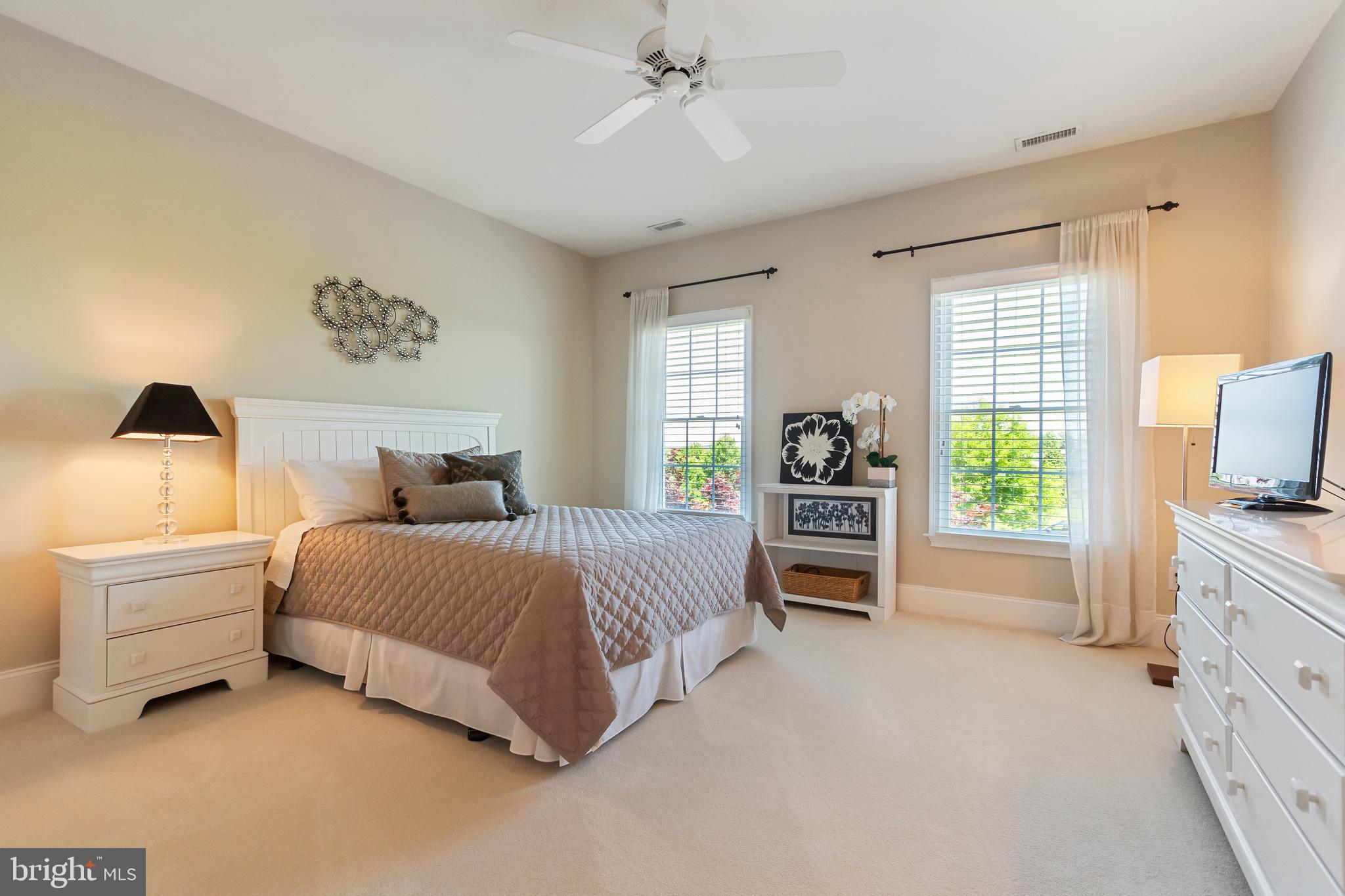 CHAPMANS CORNER - Residential