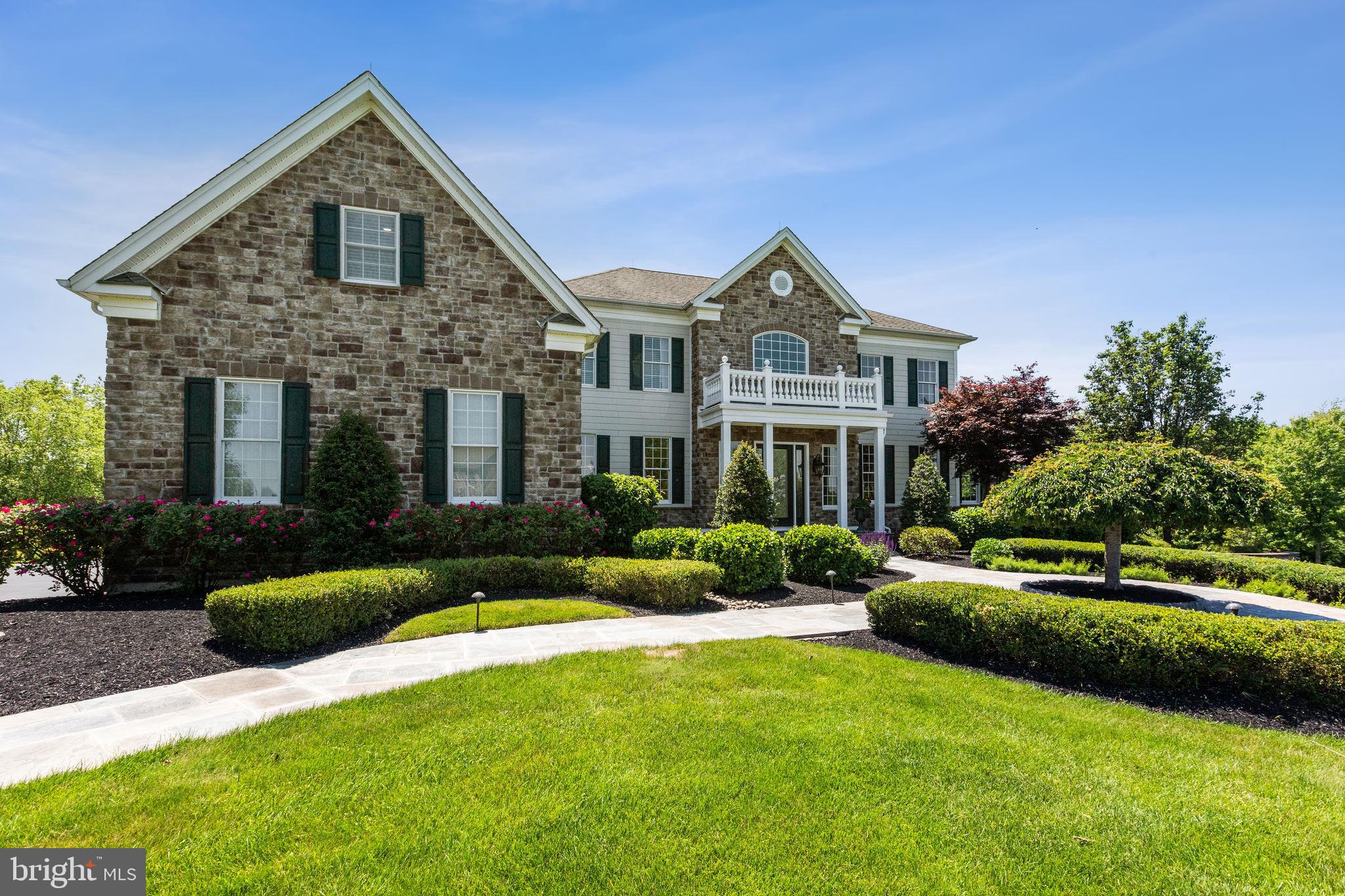 CHAPMANS CORNER - Residential