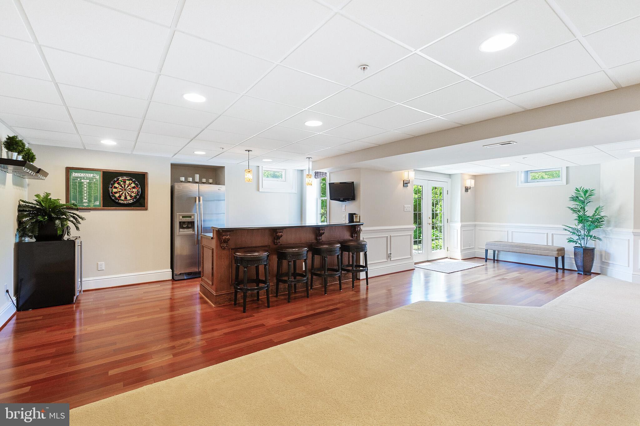 CHAPMANS CORNER - Residential