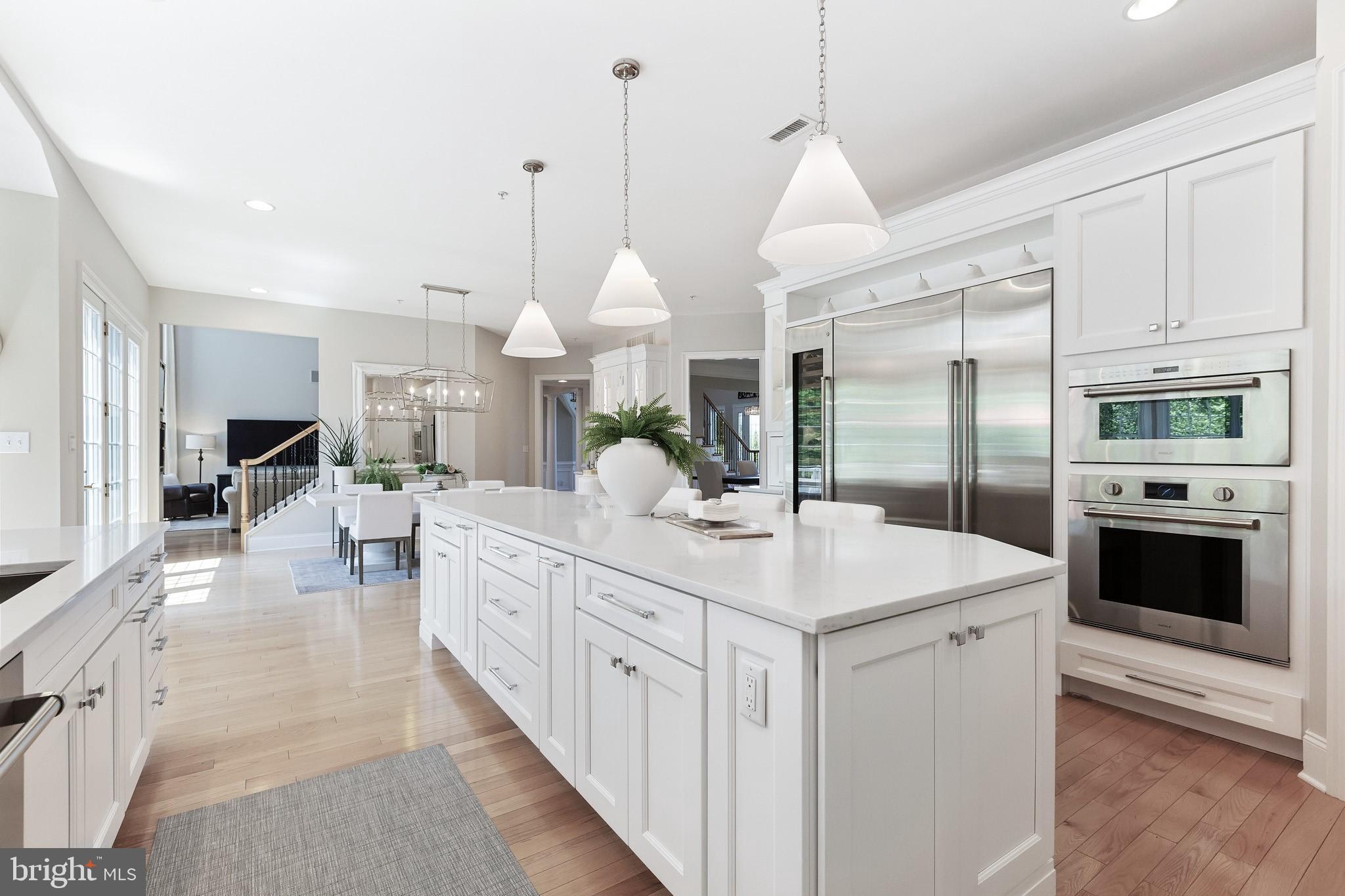 CHAPMANS CORNER - Residential