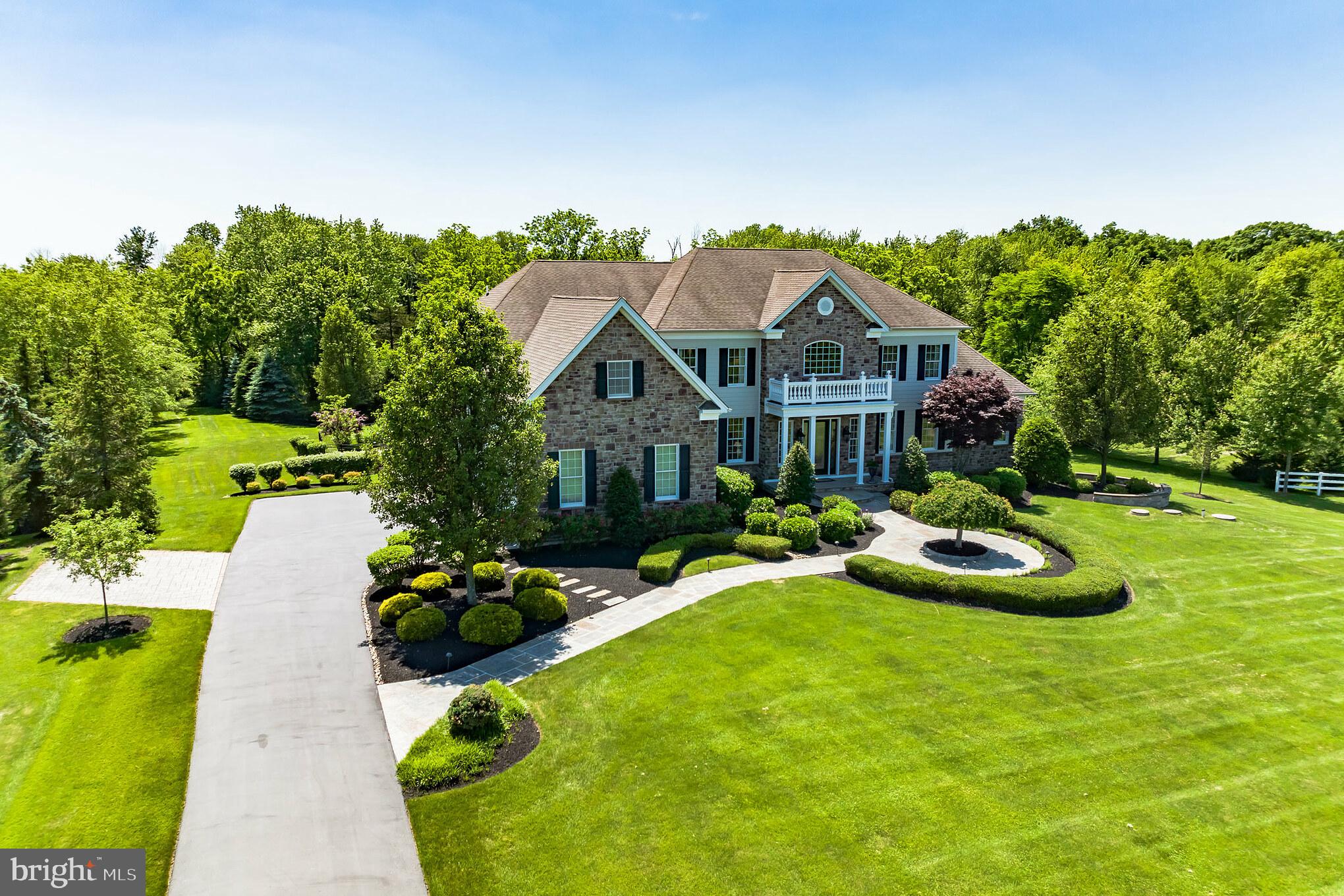 CHAPMANS CORNER - Residential